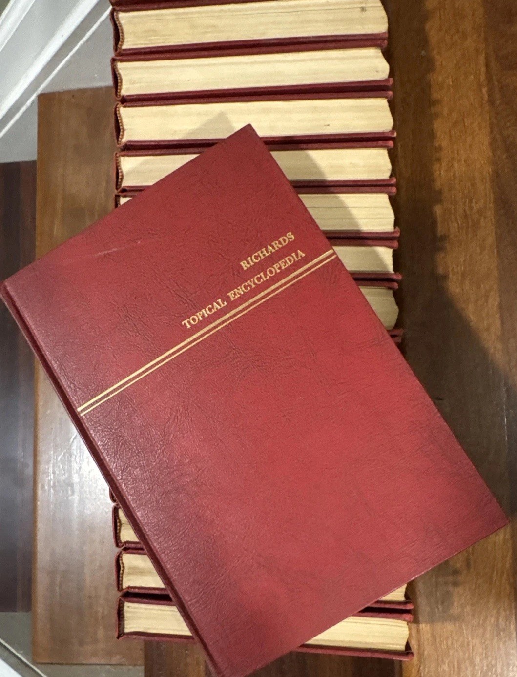Richards Topical 15 Volume Complete Encyclopedia Set, 1961, VERY GOOD Cond.