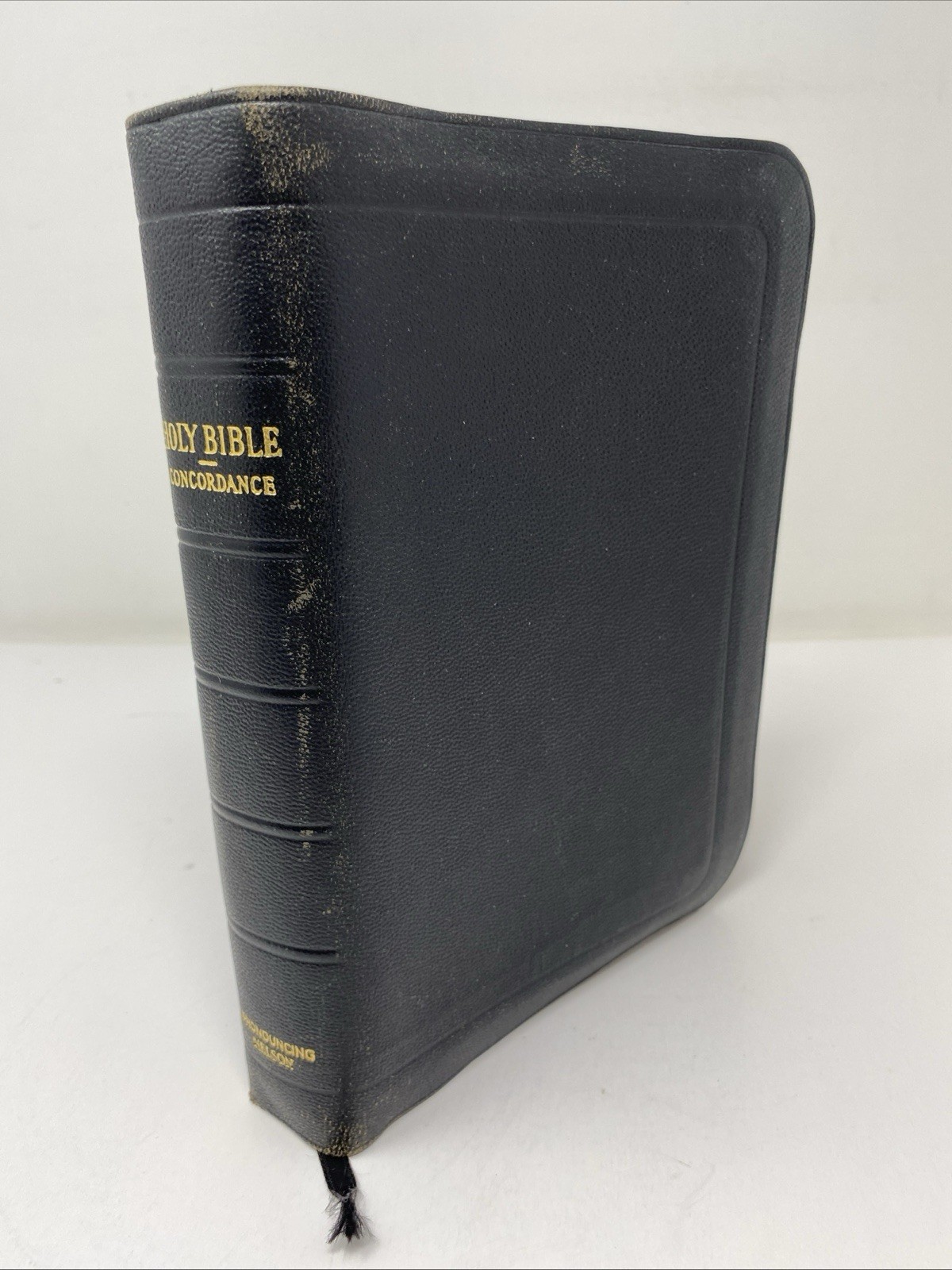 Vintage 1950s Thomas Nelson Pronouncing Holy Bible KJV Black Leather Concordance