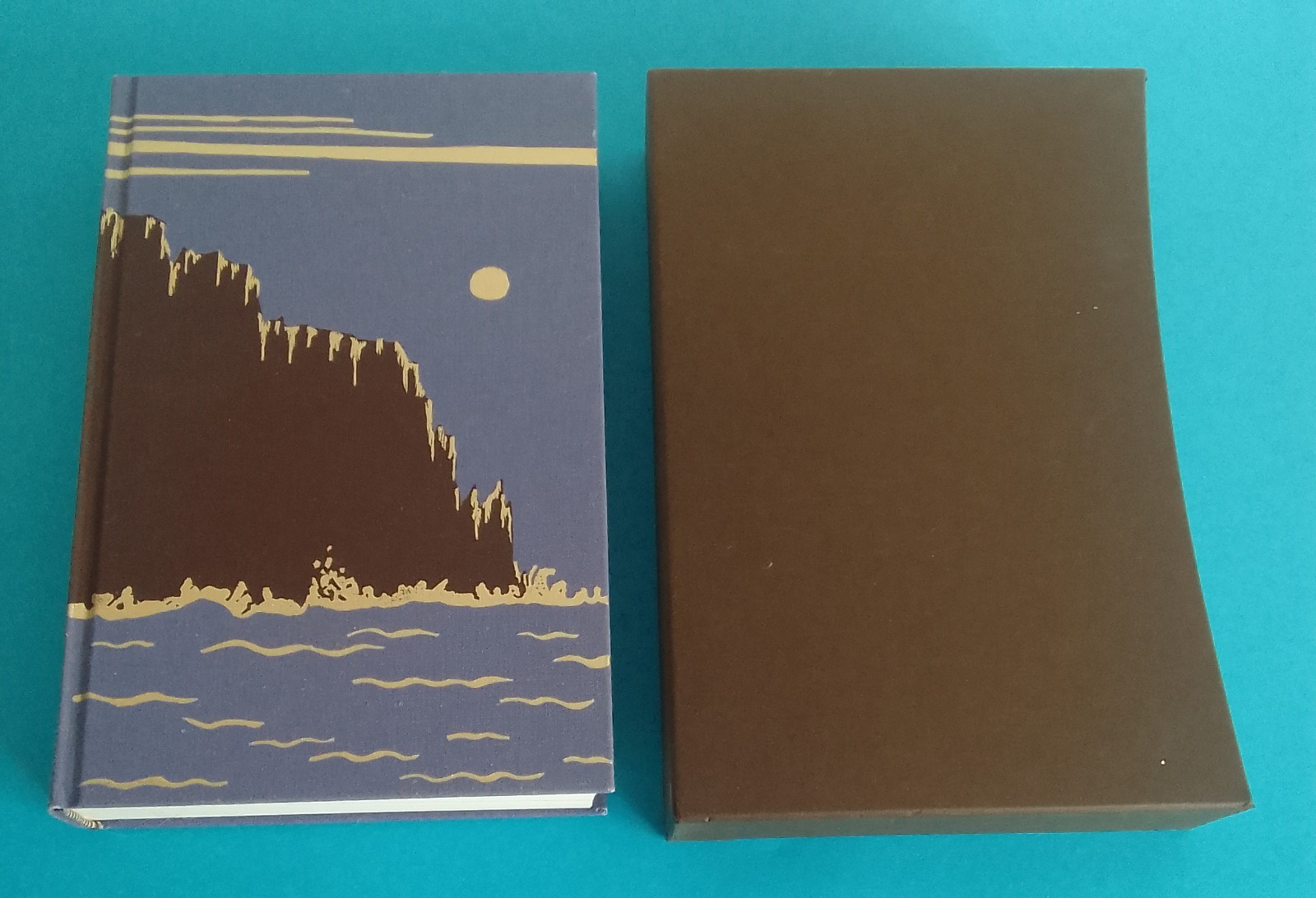 Rebecca – Daphne Du Maurier – Folio Society Hardback With Slipcase 1997