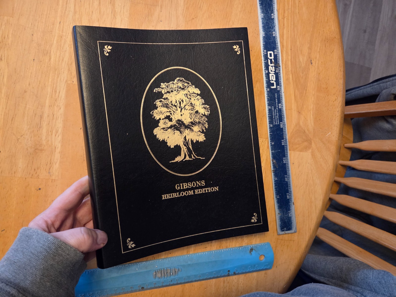Gibsons: Heirloom Edition – The Gibsons Since 1607 – Genealogy Book – 1994 Trade