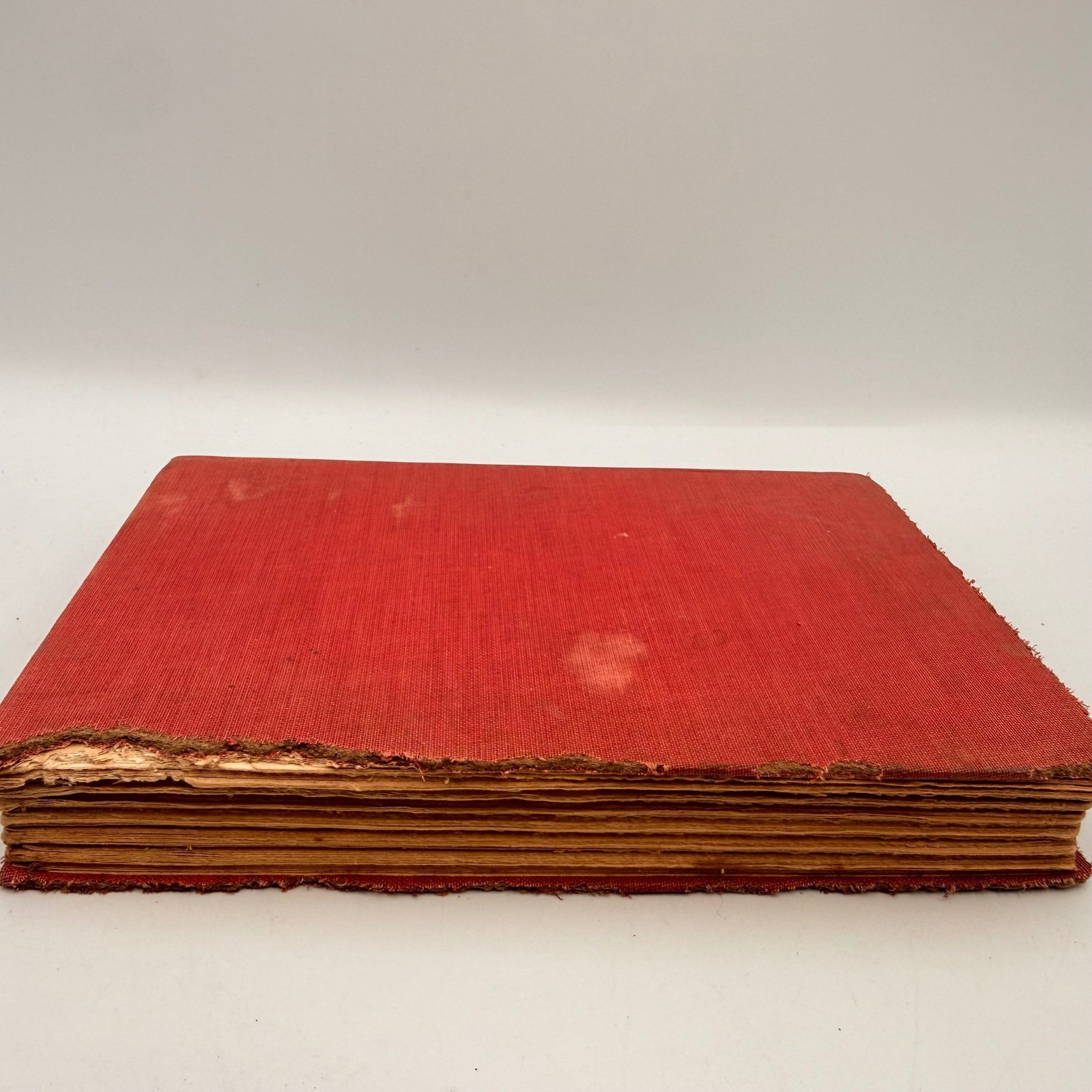 400 Tricks You Can Do Howard Thurston 1940 Vintage Magic Book Hardcover Red