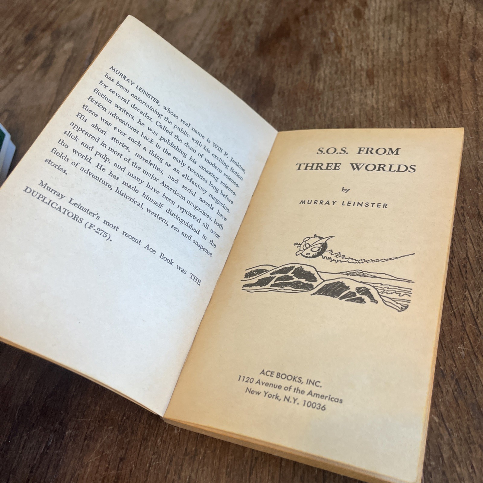 S.O.S. From Three Worlds Murray Leinster 1966 Ace G-647 Vintage Sci Fi PB