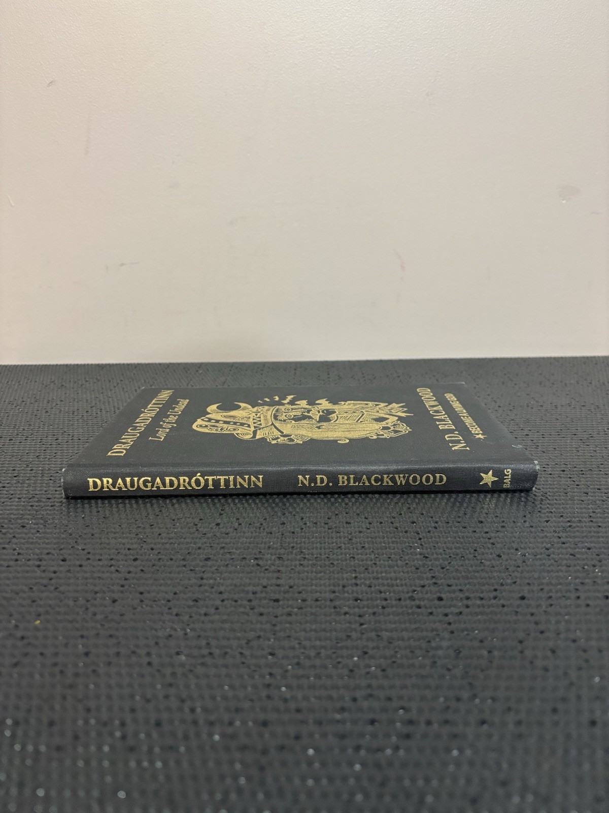 Draugadrottinn Lord of the Undead – N.D. Blackwood (Become a Living God, 2021)