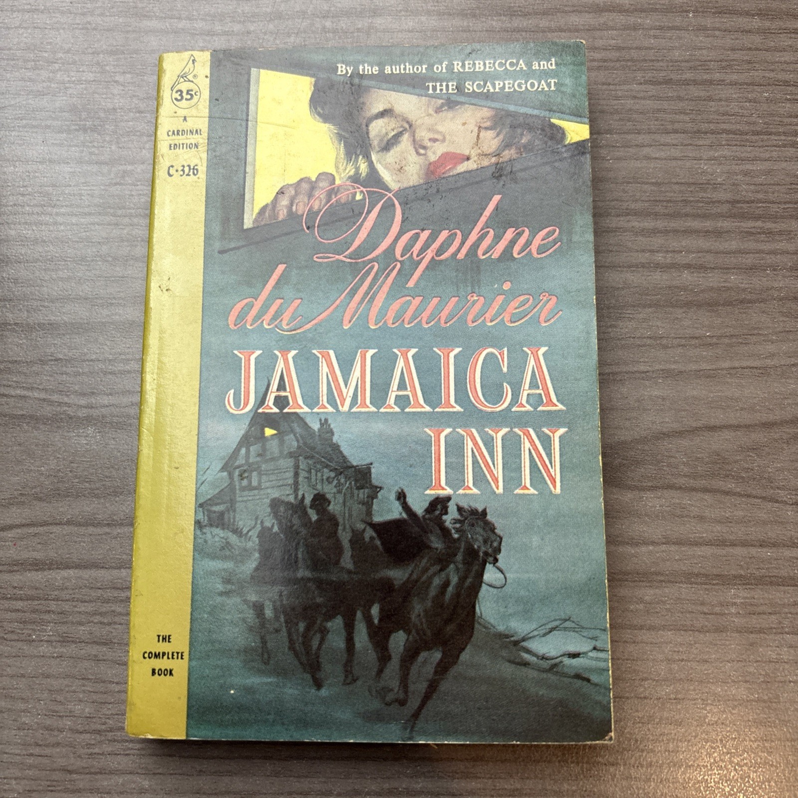 JAMAICA INN by Daphne du Maurier (1960) Pocket Books gothic paperback