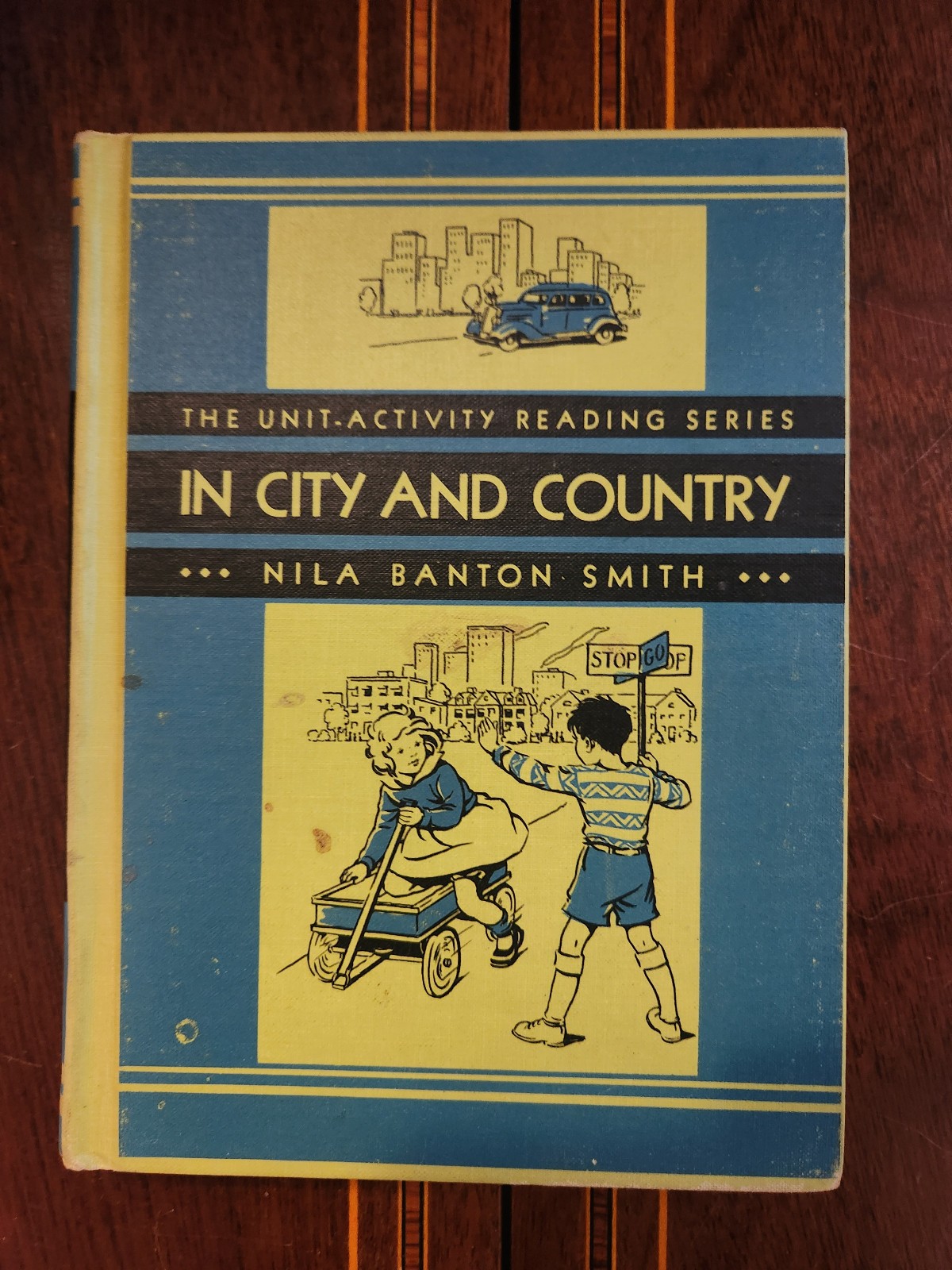 In City and Country Nila Smith 1935 Unit-Activity Reading Series Near FIne