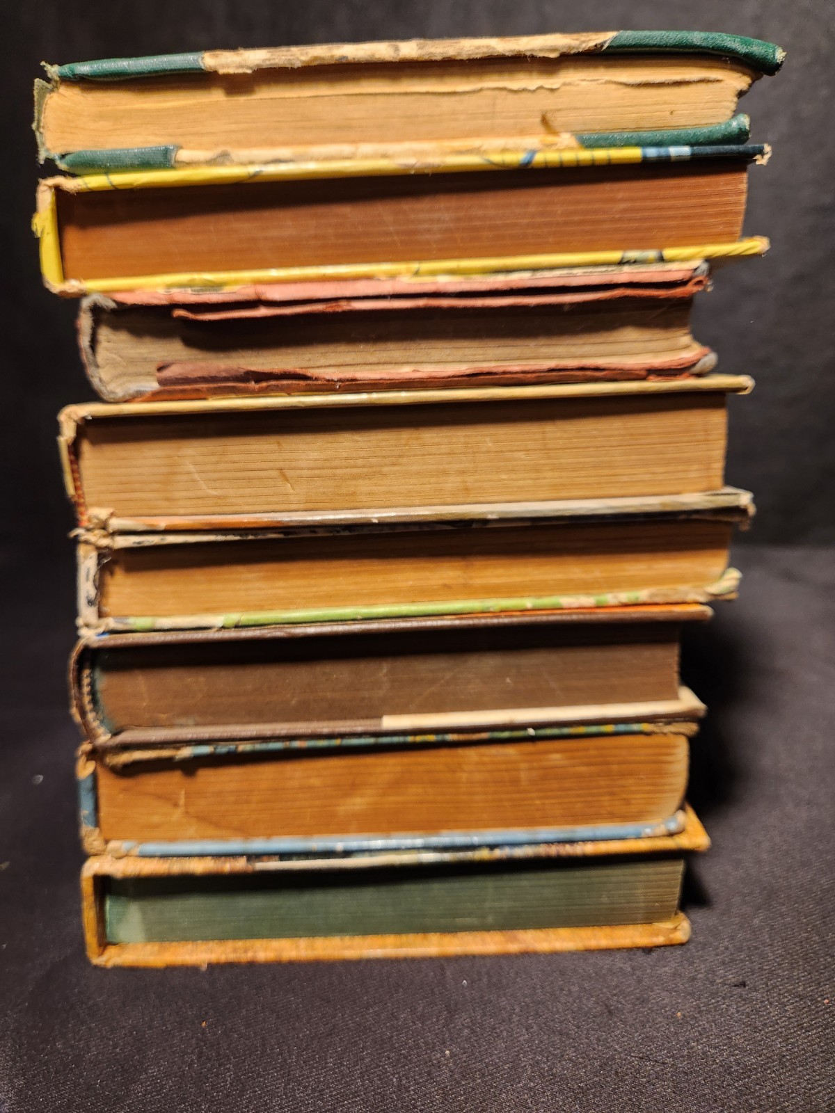 VINTAGE SET OF 8 Kid/Teen/Young Adult Novels – Various Authors – Large Text