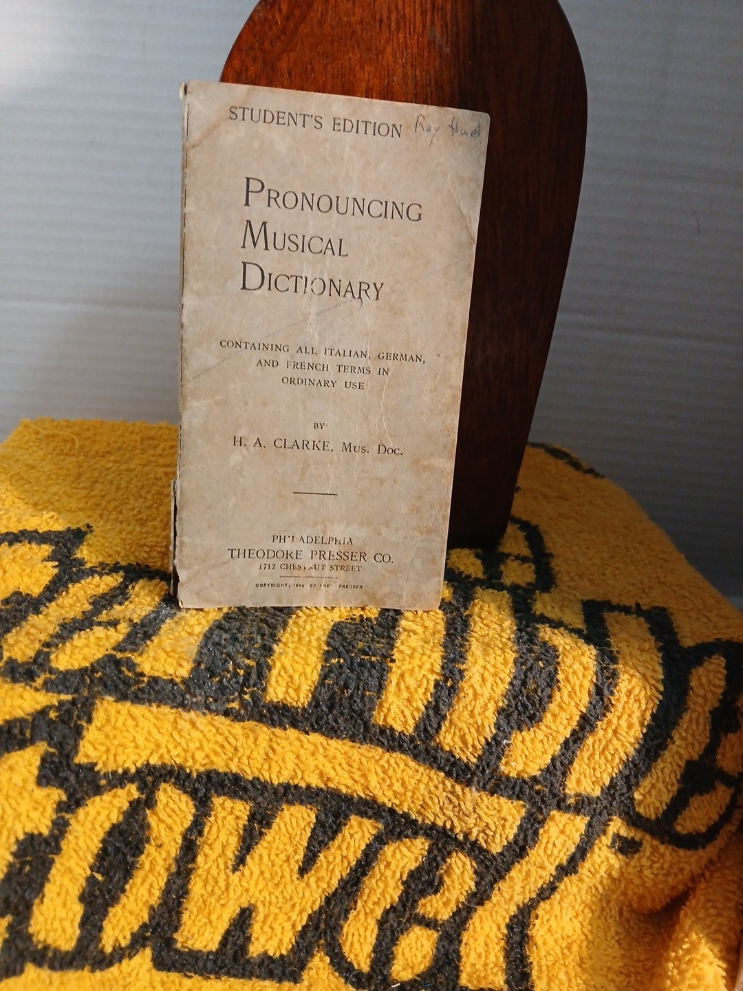Pronouncing Musical Dictionary H.A. Clarke SC 132 PGS