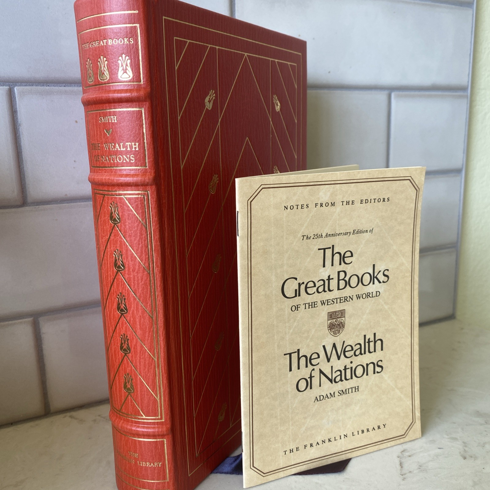 THE WEALTH OF NATIONS Franklin Library Hardcover Leather – 1978