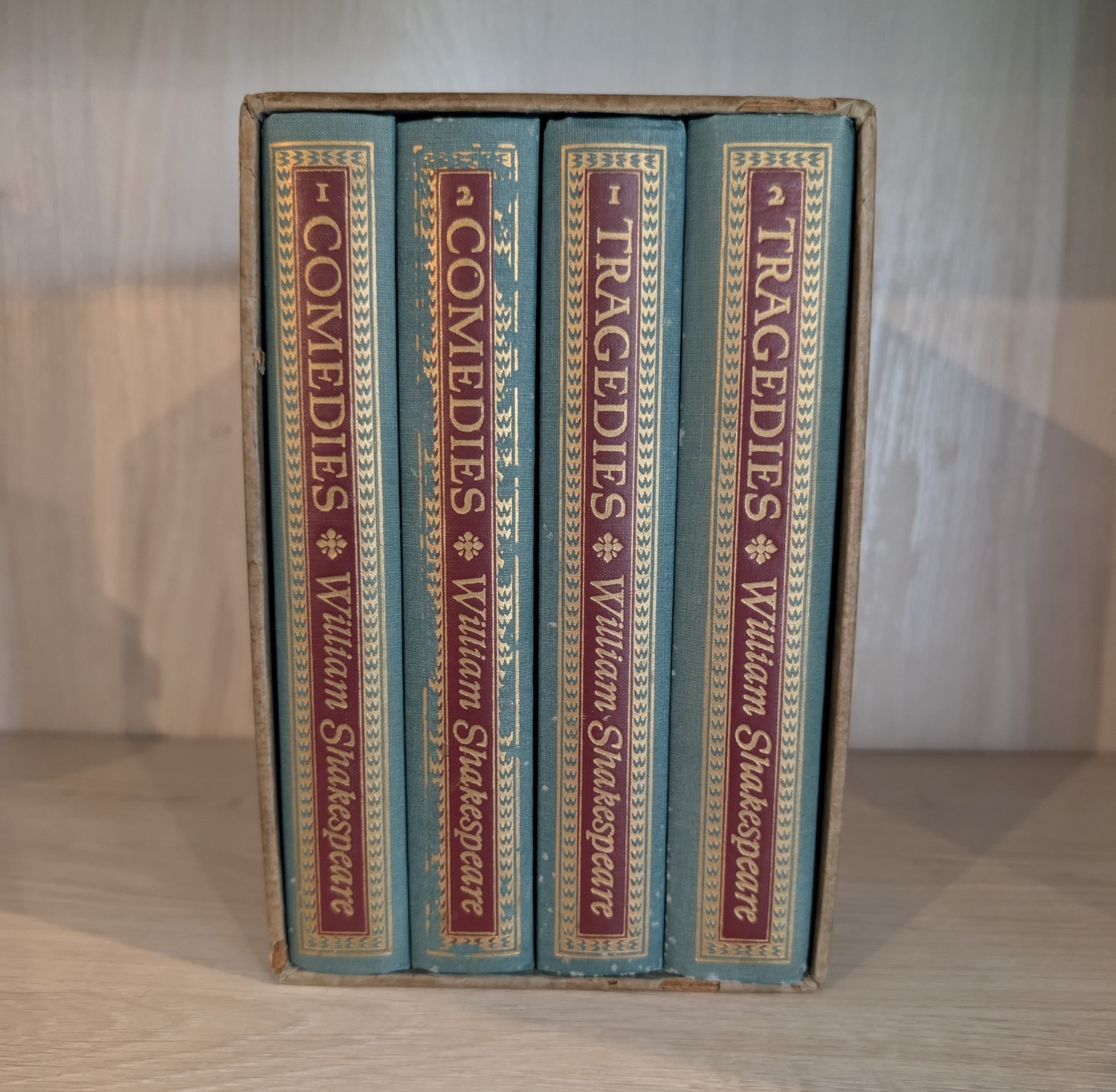 Rare Shakespeare Set 1944 Comedies And Tragedies 4 Volumes Hard Cover NEW