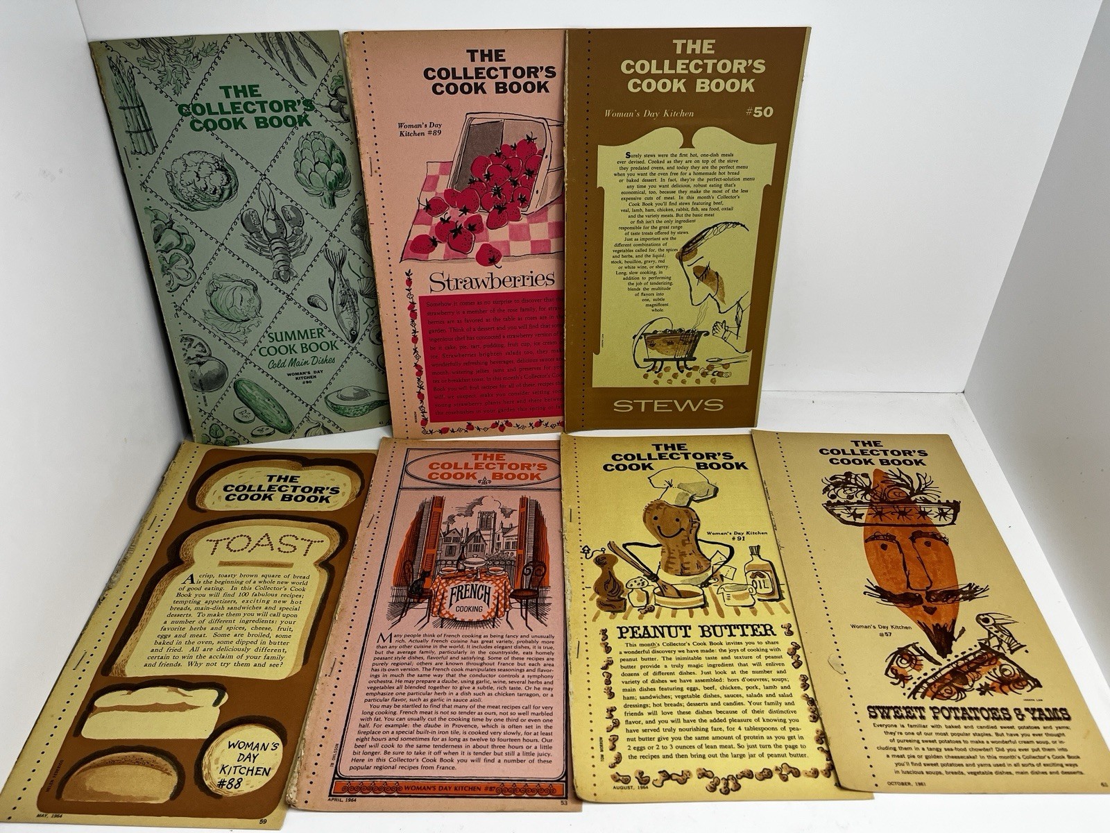 Lot Of 7 The Collectors Cookbook Womans Day Kitchen 60s Vintage Booklet Recipes