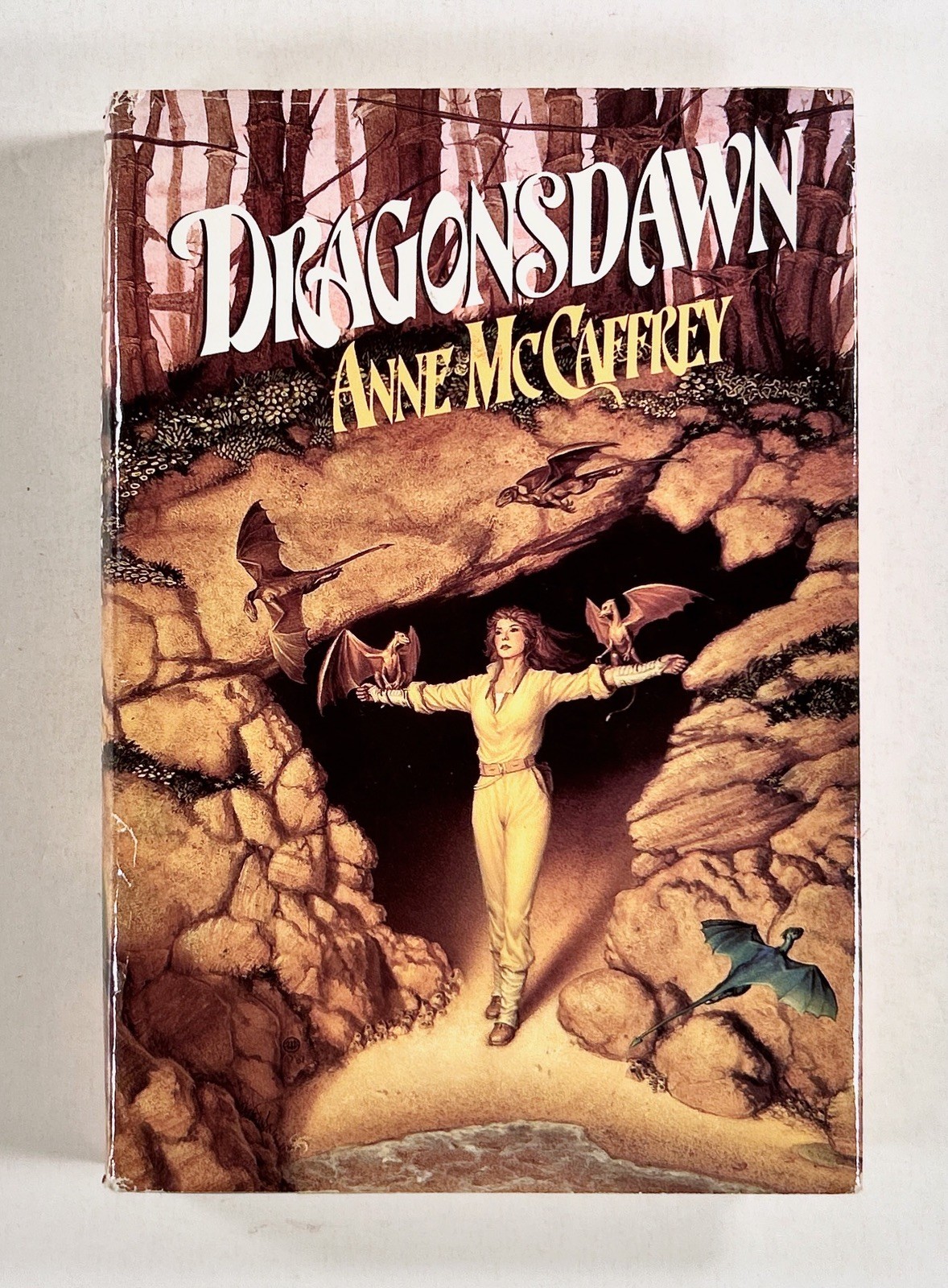 1988 Anne McCaffrey DRAGONSDAWN Dragonriders of Pern series HC/DJ BCE Whelan