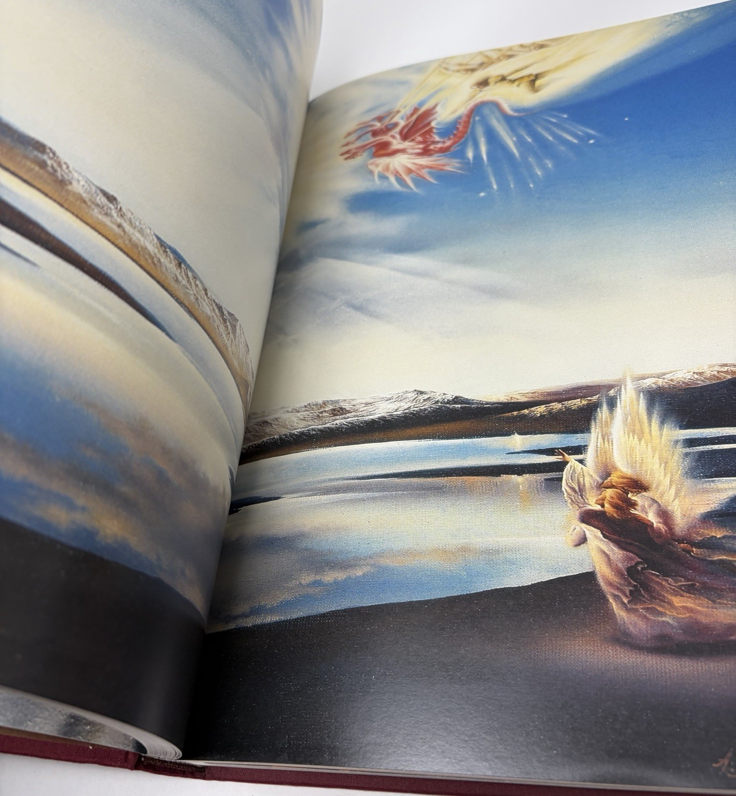 The Divine Paintings of Russia by Alexander Rekunenko 1994 HC Art Book Bilingual
