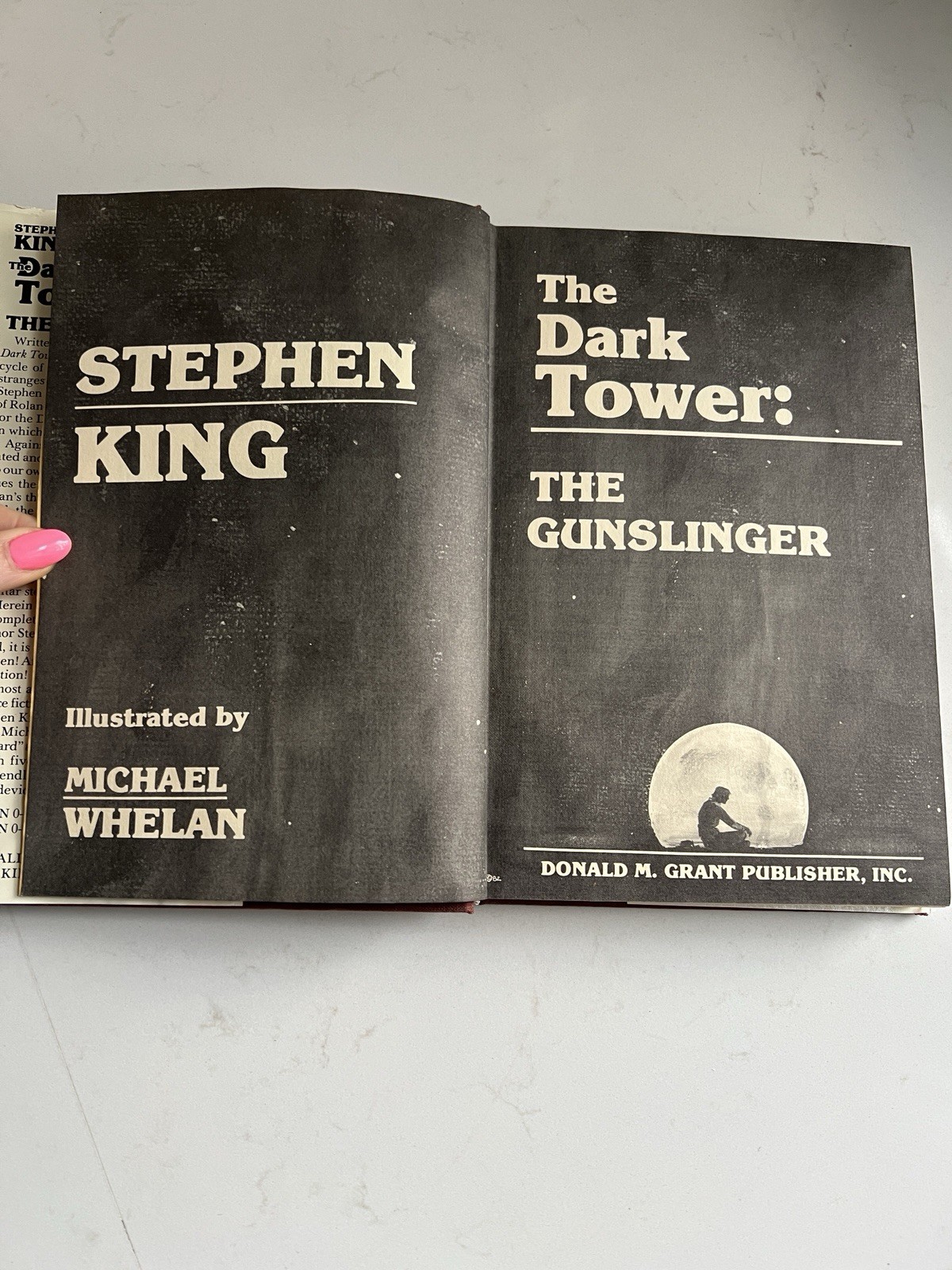 First Edition: The Dark Tower: The Gunslinger, Stephen King, D. Grant Publishing