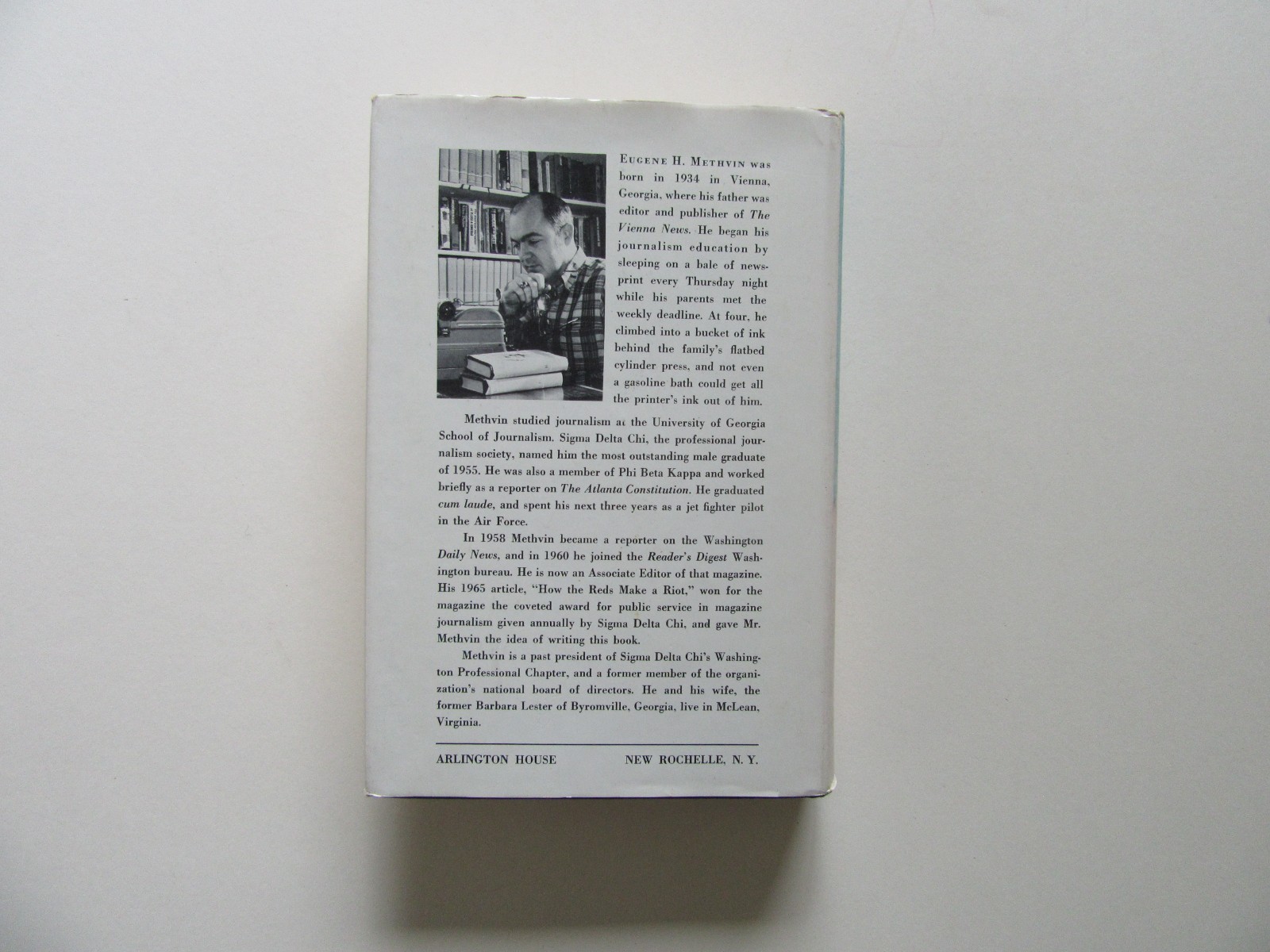 The Riot Makers by Eugene H. Methvin – Arlington House, 1st ed., NY, 1970