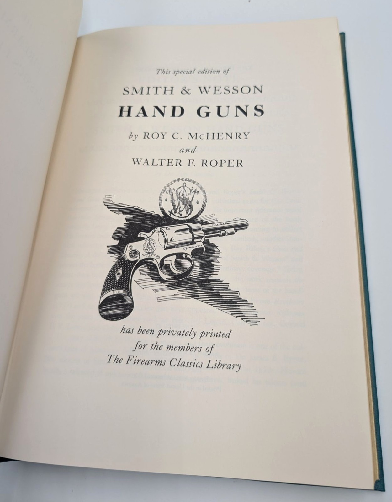 Smith & Wesson Hand Guns McHenry & RoperHard-Bound Firearms Classics Library Ed.