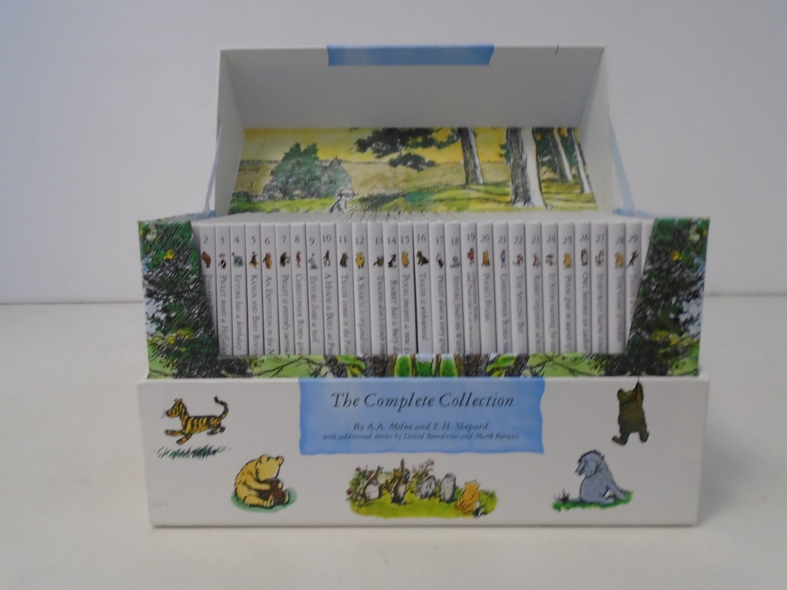 Winnie The Pooh Complete Collection 30 Book Box Set AA Milne VGC D49 Wh65