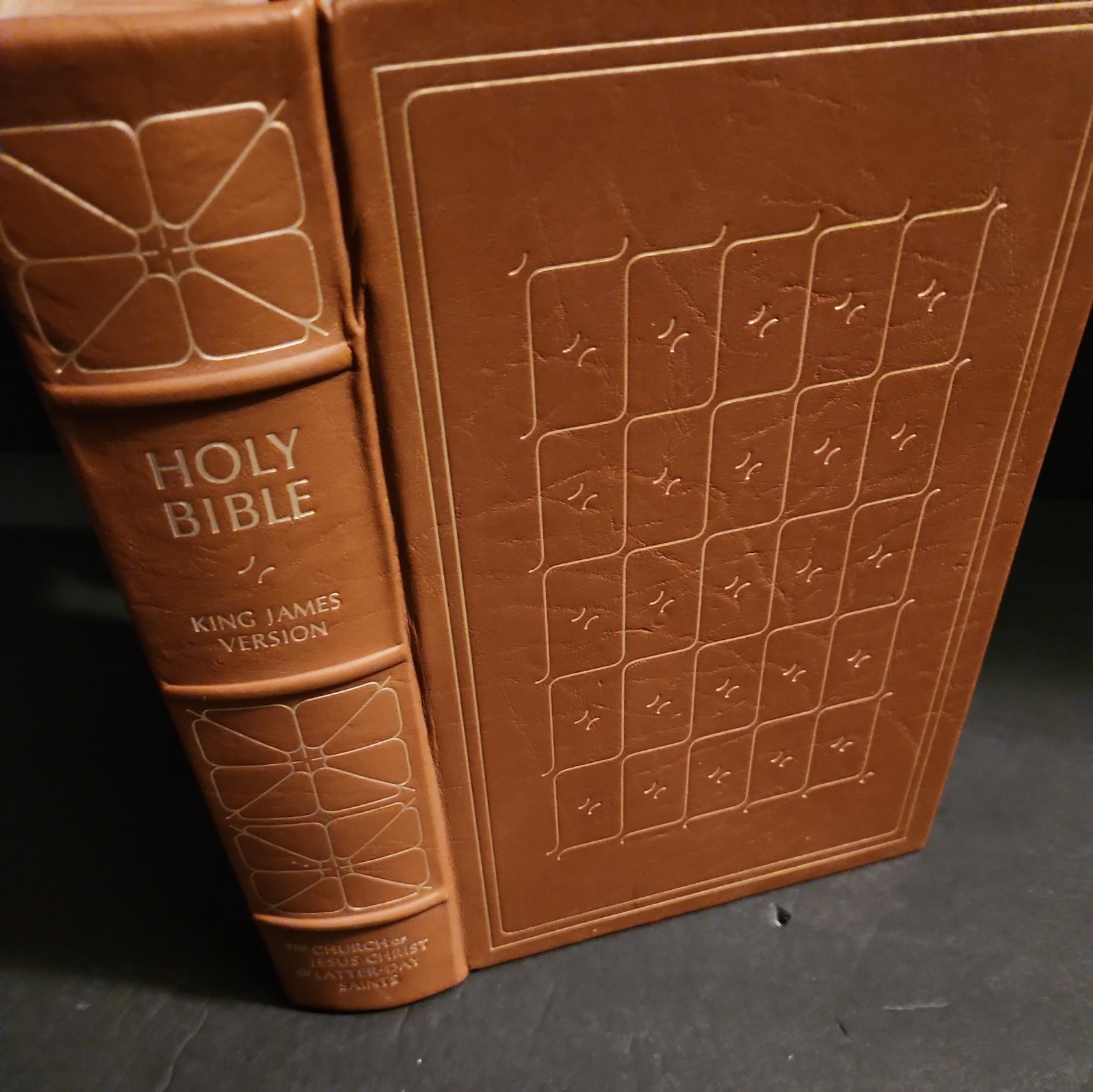 1979 Leather Bound Hardcover Large Print Bible, Collector’s Edition Vg Cond