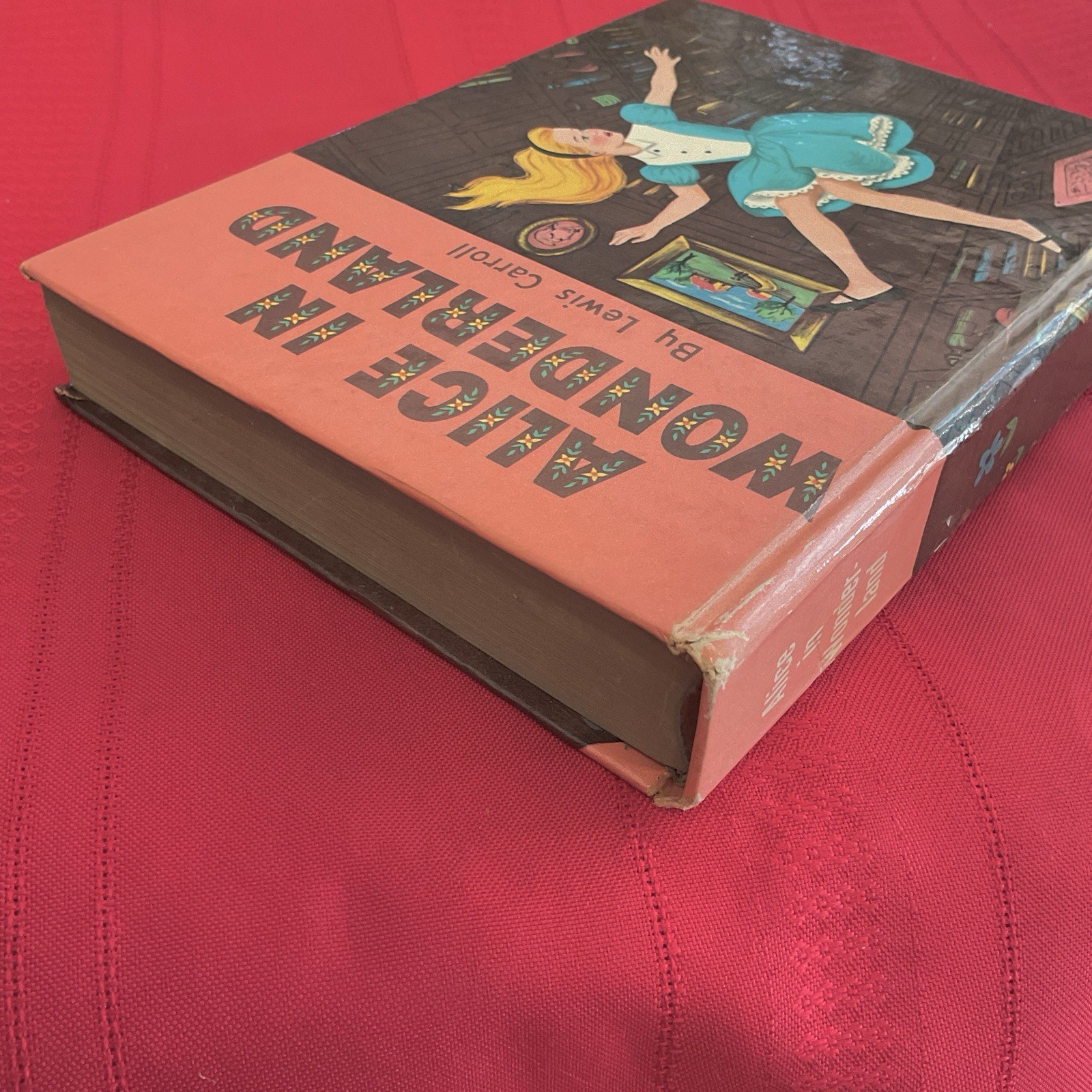 ALICE IN WONDERLAND … Lewis Carroll … Vintage 1955 Illustrated Edition Hardcover