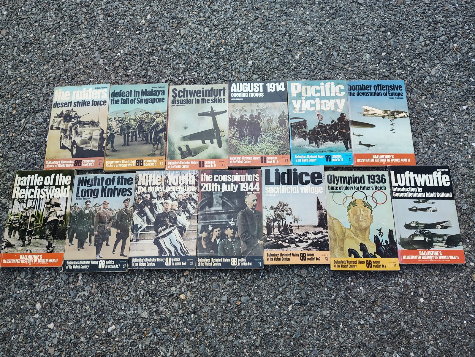Lot of 34 Ballantine’s Illustrated History of WW II Weapons Battle Campaigns ++