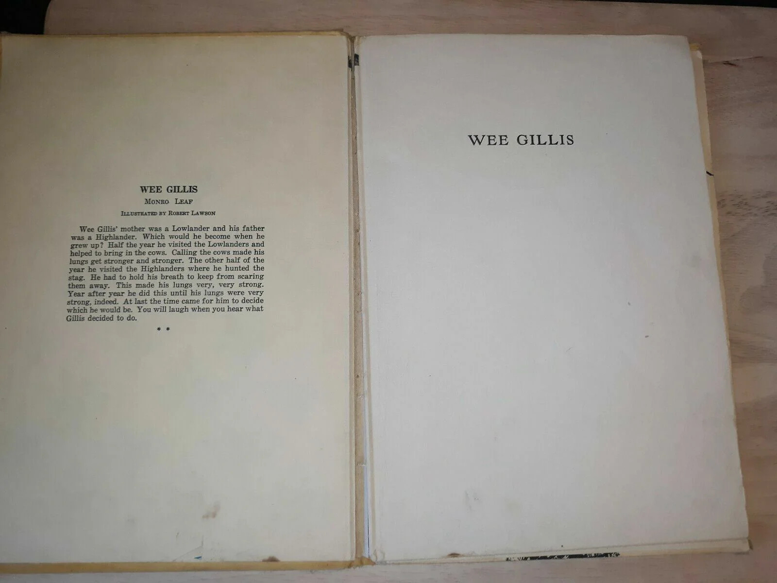 Wee Gillis Munro Leaf Illustrated by Robert Lawson E.M. Hale Company 1938