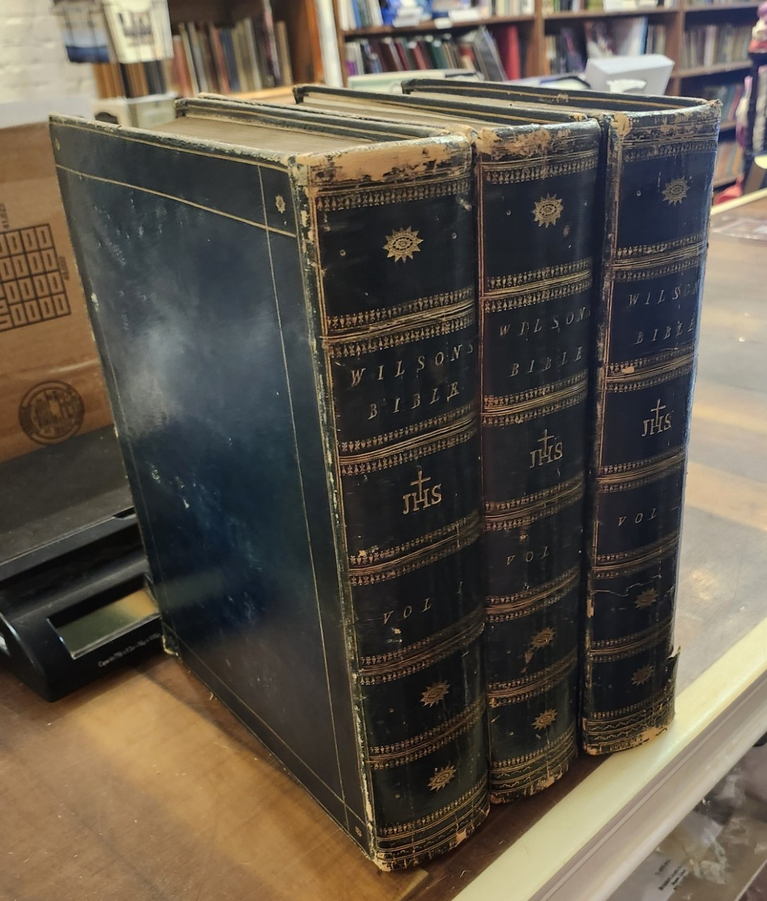 1785 HOLY BIBLE with APOCRYPHA 3 volume set-Thomas Wilson Notes Full LEATHER