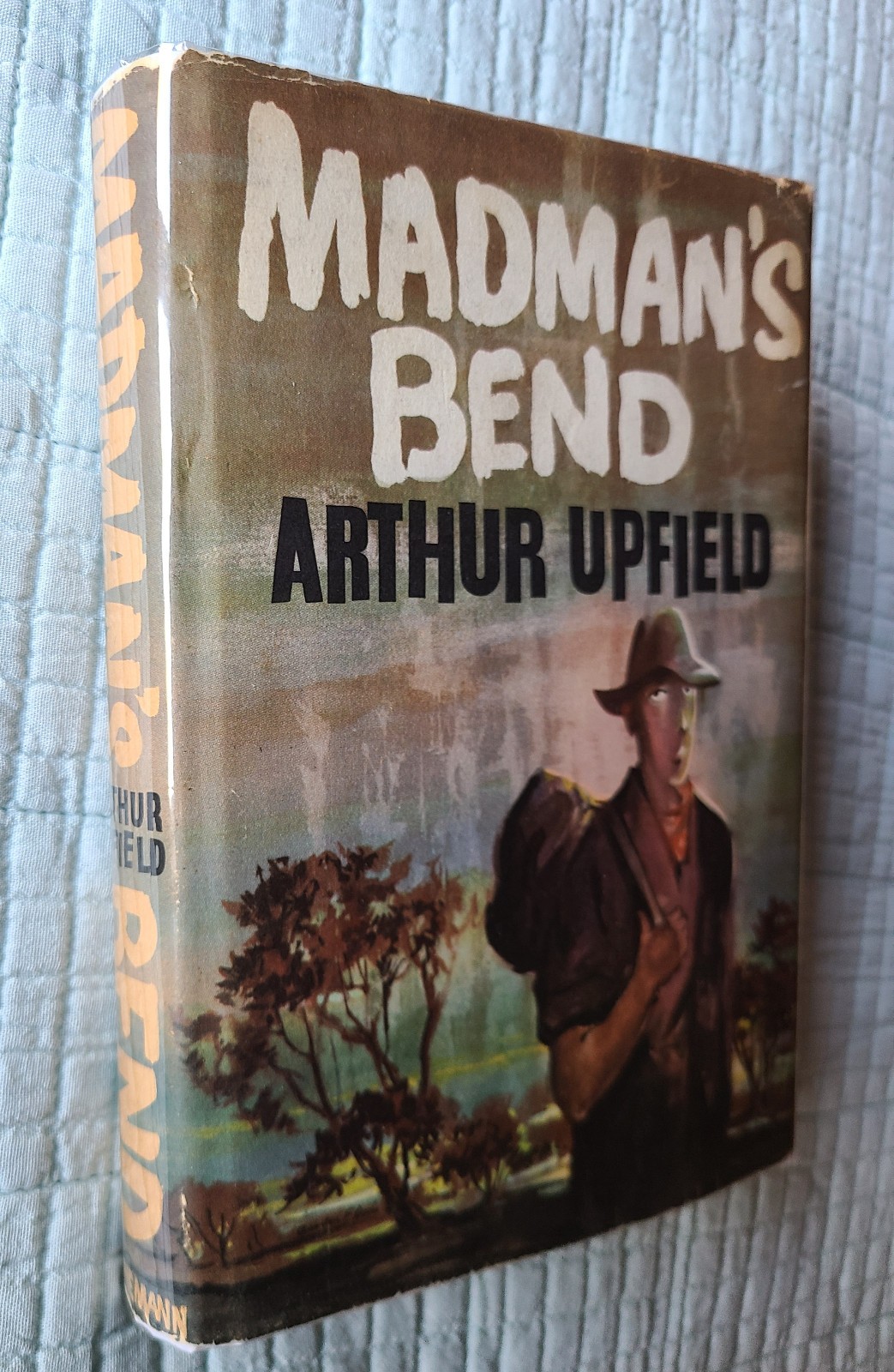 MADMAN’S BEND, Arthur Upfield, 1963 1st, Inspector Bonaparte mystery, Australia