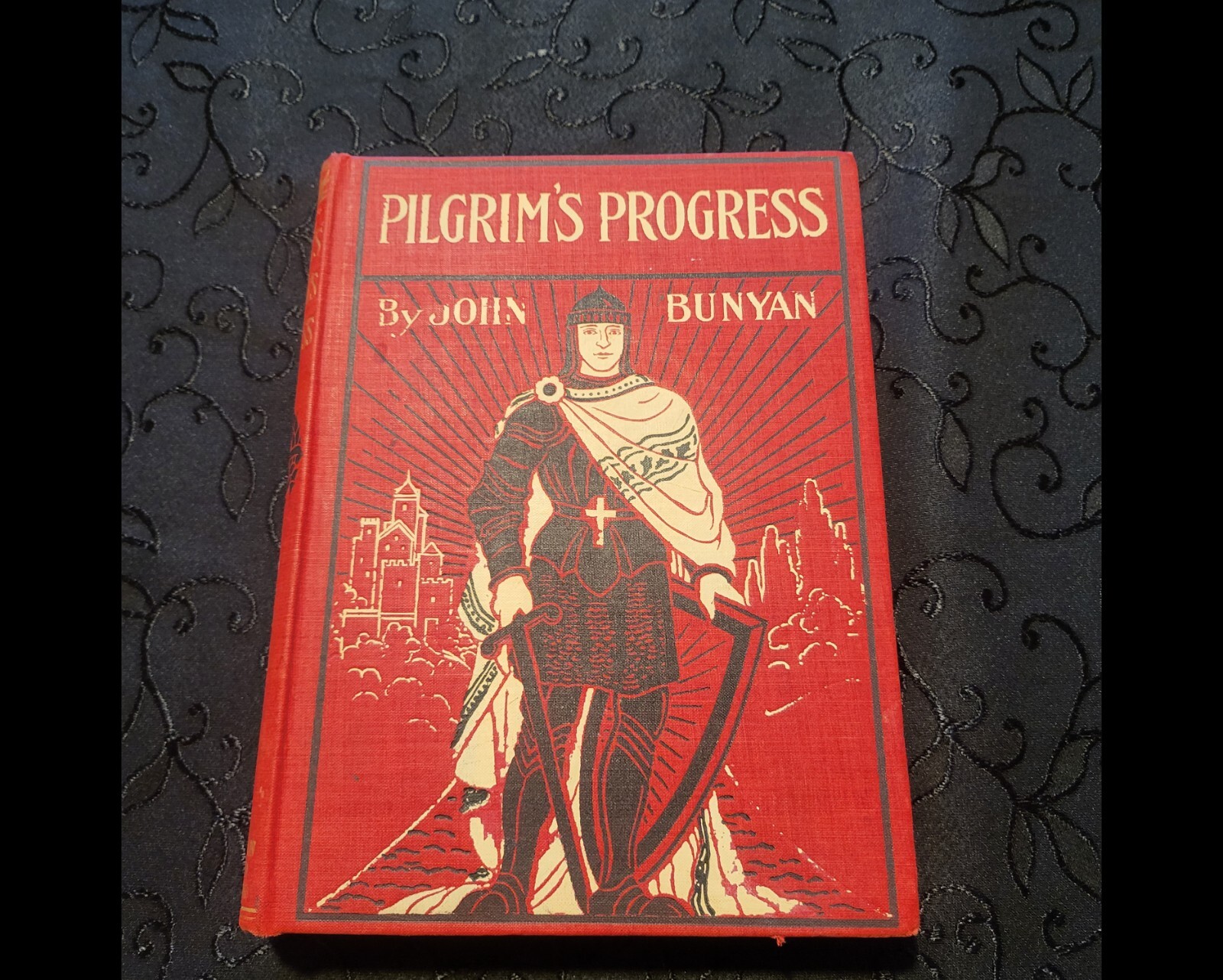 Antique Pilgrims Progress John Bunyan Red Line Edition The Christian Herald 1903
