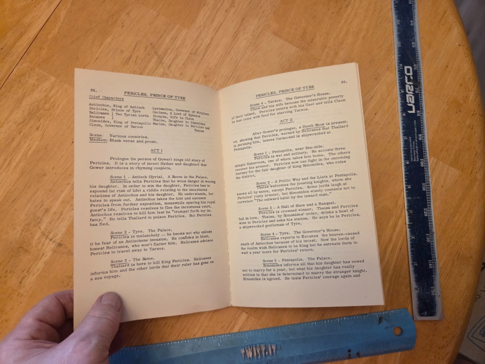 Shakespeare – Hymarx Outline Series – 1960 Student Outline Co. Trade Paperback