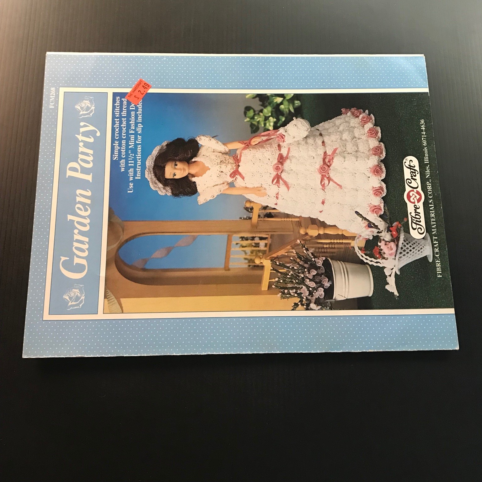 Garden Party Fibre-Craft FCM268 Doll Crochet Pattern Booklet 1990 Mini Fashion