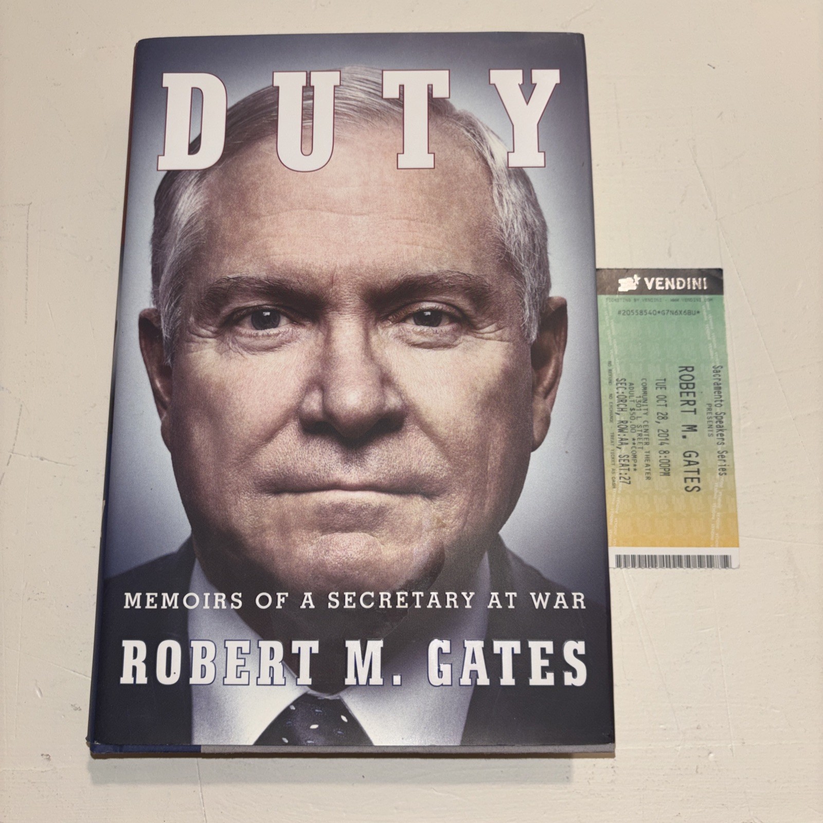 Robert M. Gates DUTY Memoirs of a Secretary at War SIGNED First Edition 2014 HTF