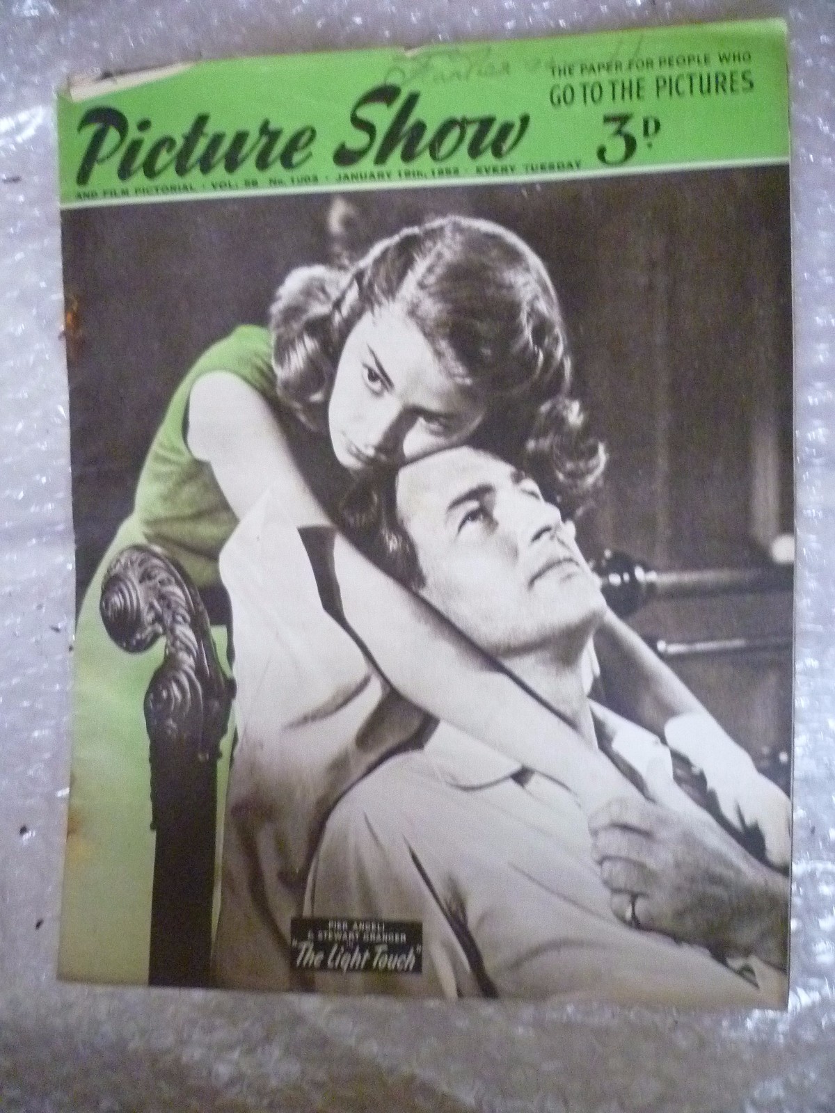 1952 PICTURE SHOW- Pier Angeli,Stewart Granger in THE LIGHT TOUCH, 19 Jan