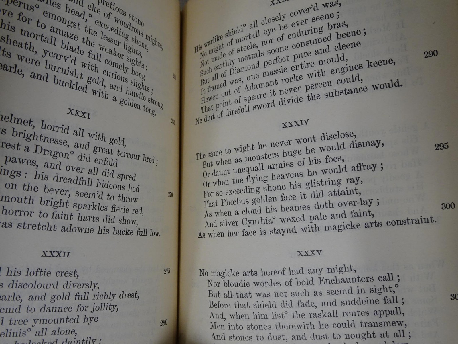 Edmund Spenser’s The Faerie Queene Book 1 1908 MacMillan w Introduction & Notes