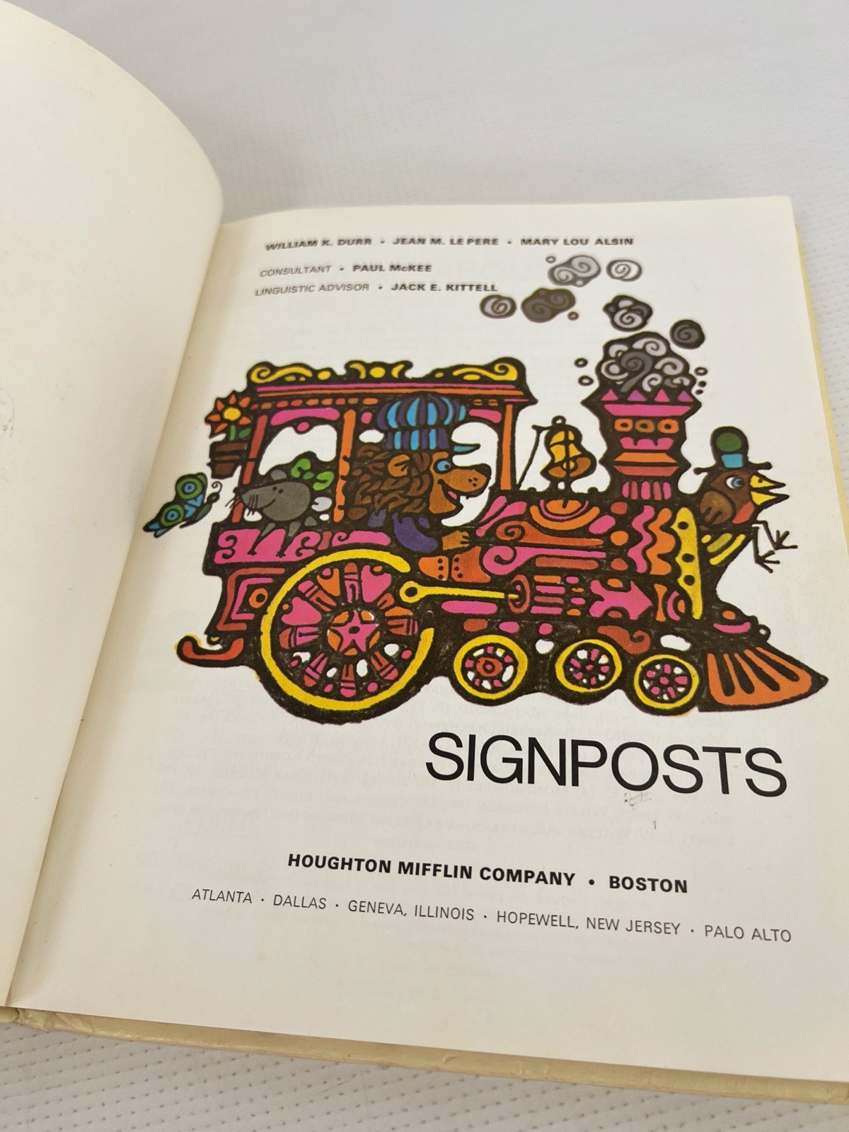 Vintage Hardcover SIGNPOSTS Houghton Mifflin – Illustrated Stories Poems Skills