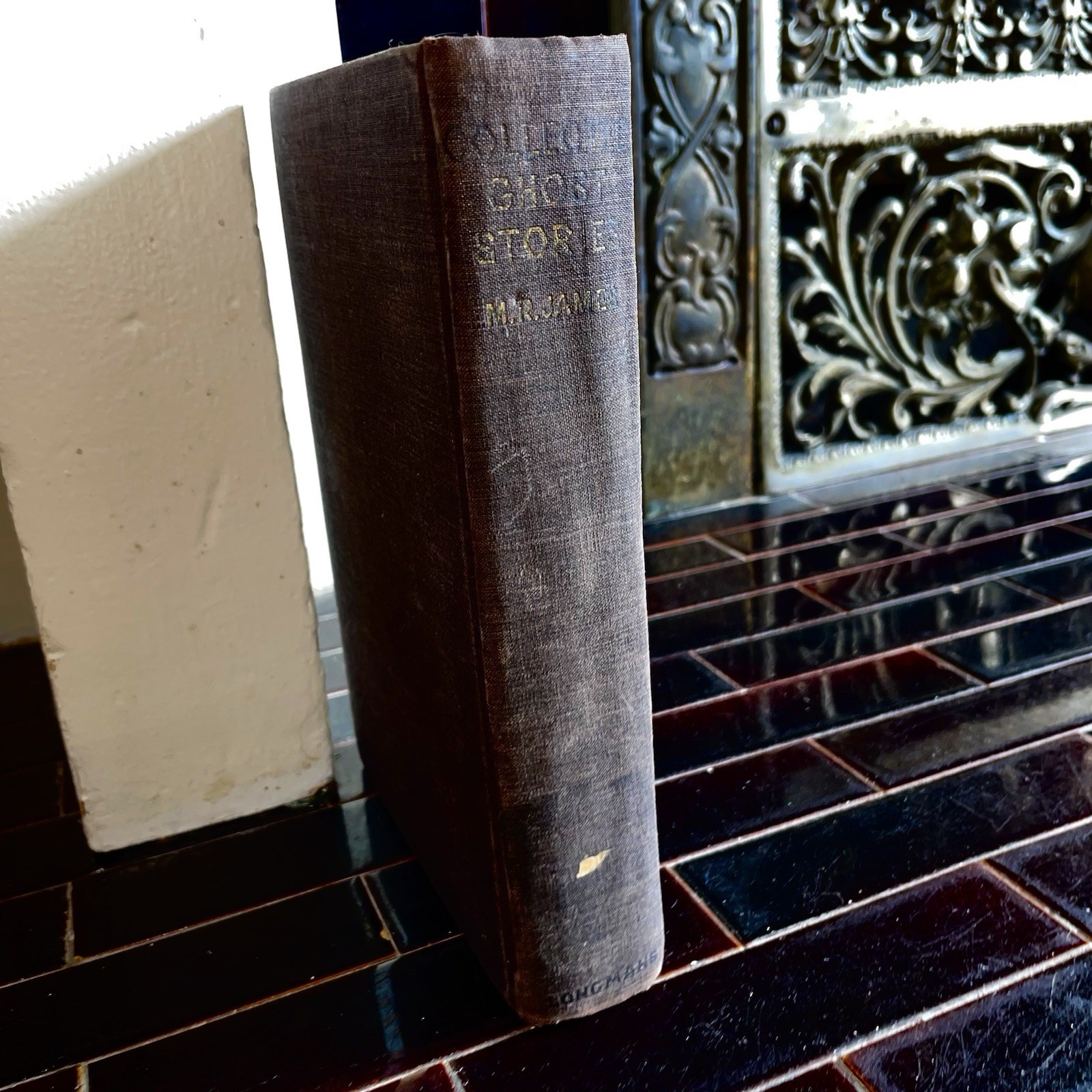 RARE BOOK! Collected Ghost Stories by M.R. James, First US edition, 1931!