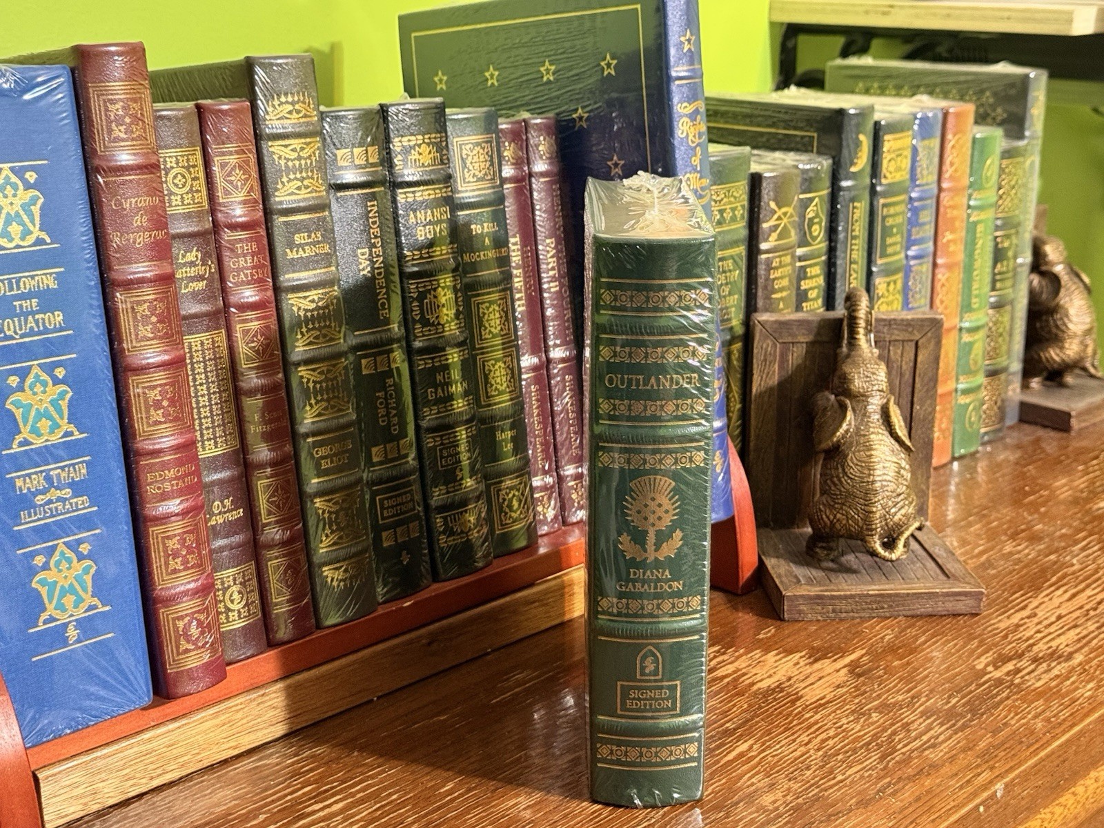 EASTON PRESS Diana Gabaldon: Outlander, A Signed Edition FULL LEATHER