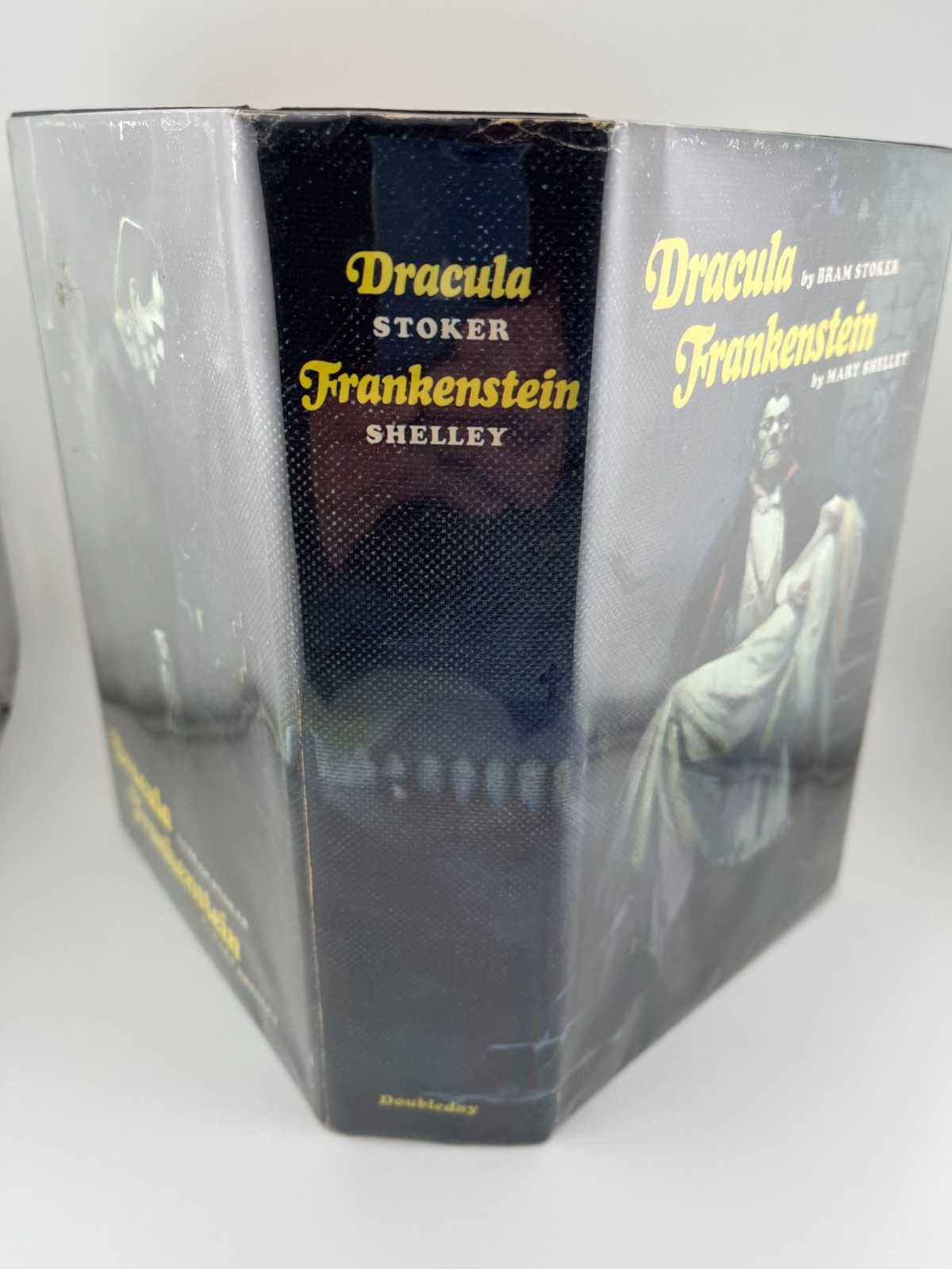 DRACULA ~ FRANKENSTEIN ~ Bram Stoker ~ Mary Shelley ~ hardcover, Frank Frazetta