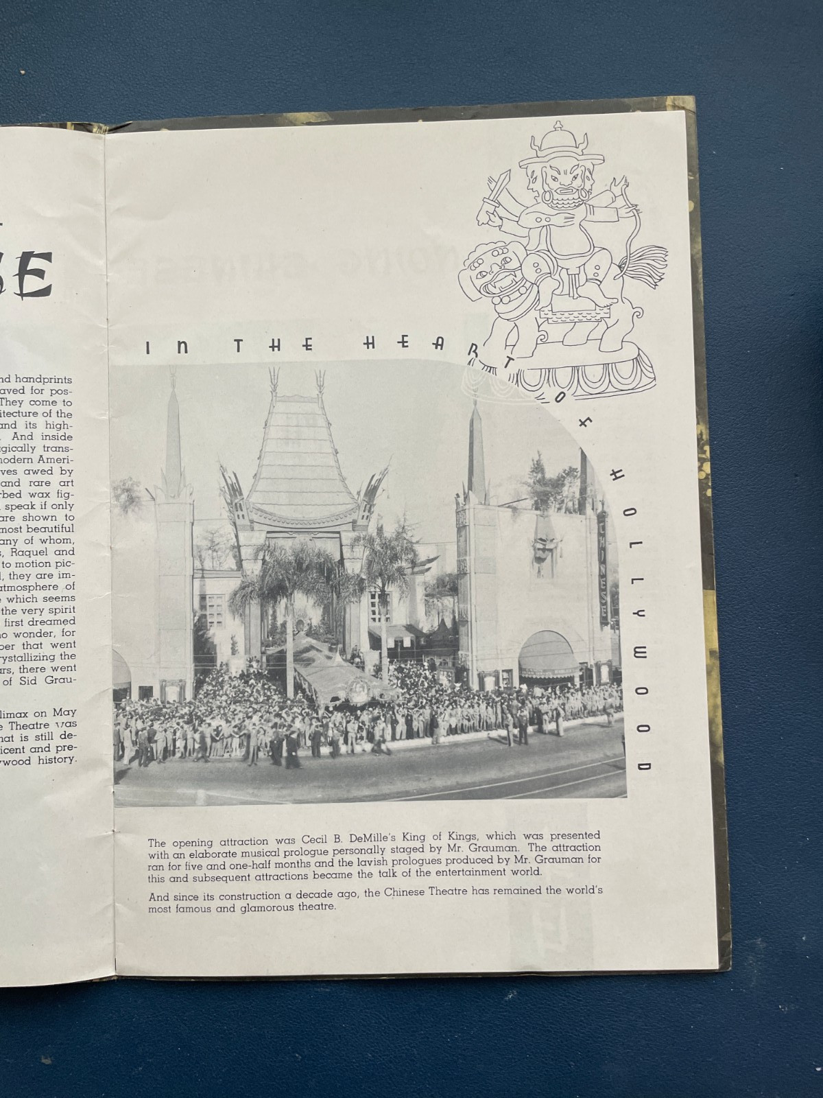 1943 Grauman’s Chinese Theatre Souvenir Booklet Hollywood & Original Envelope