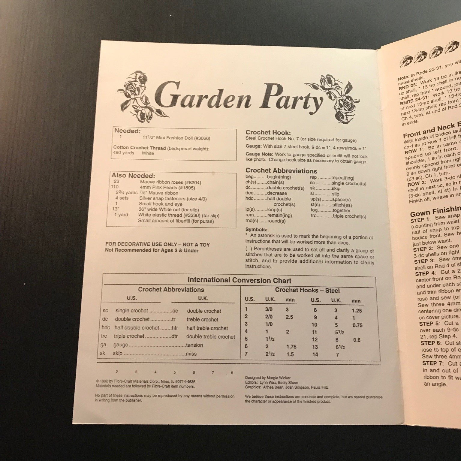 Garden Party Fibre-Craft FCM268 Doll Crochet Pattern Booklet 1990 Mini Fashion