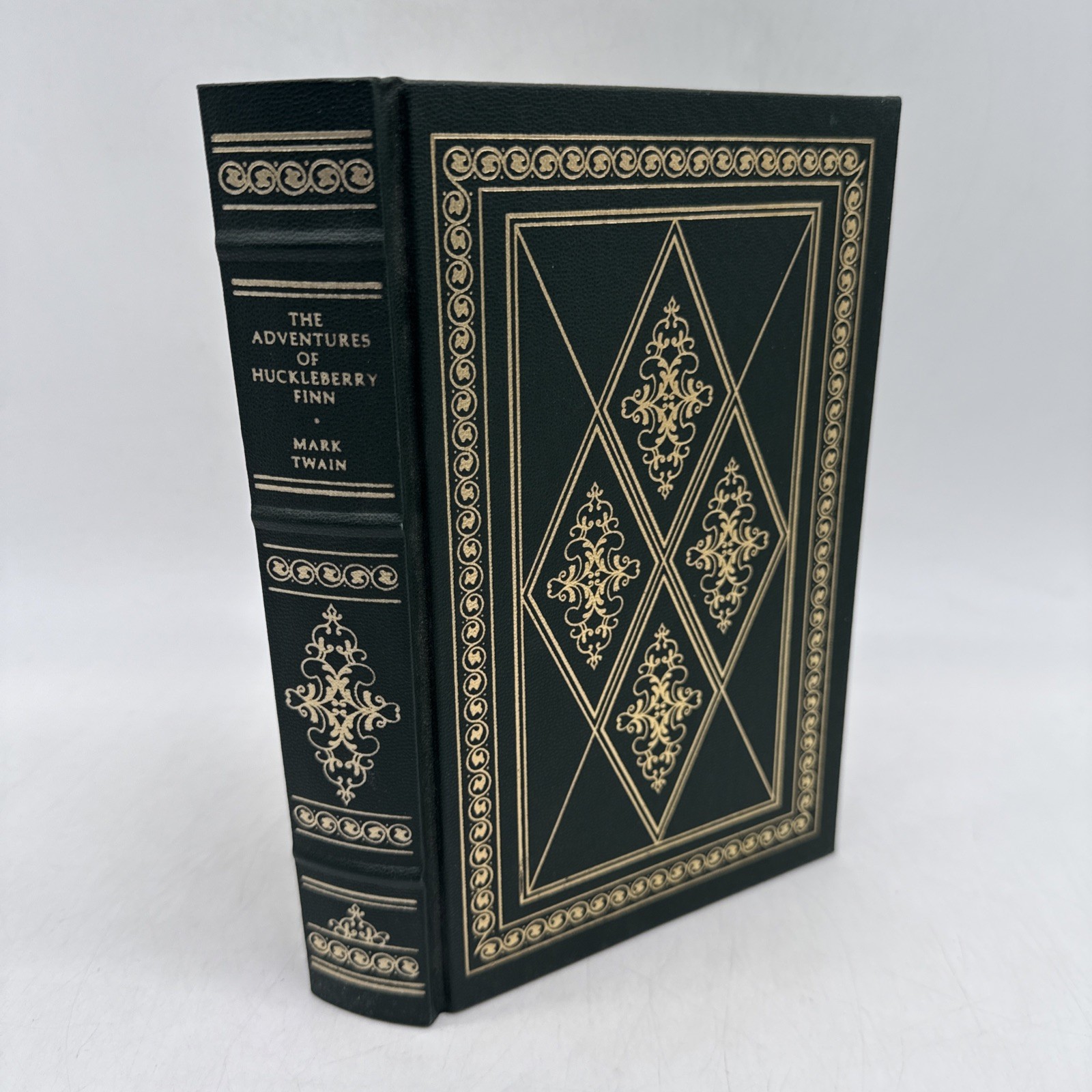 The Adventures of Huckleberry Finn by Mark Twain – Franklin Library HC (1979)