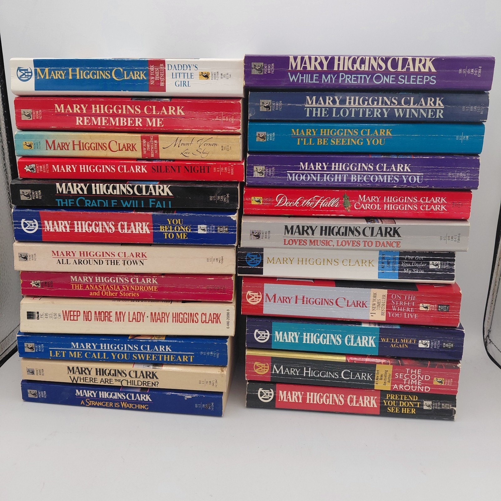 Mary Higgins Clark Lot of 23 Suspense Novels – Books Paperback Editions