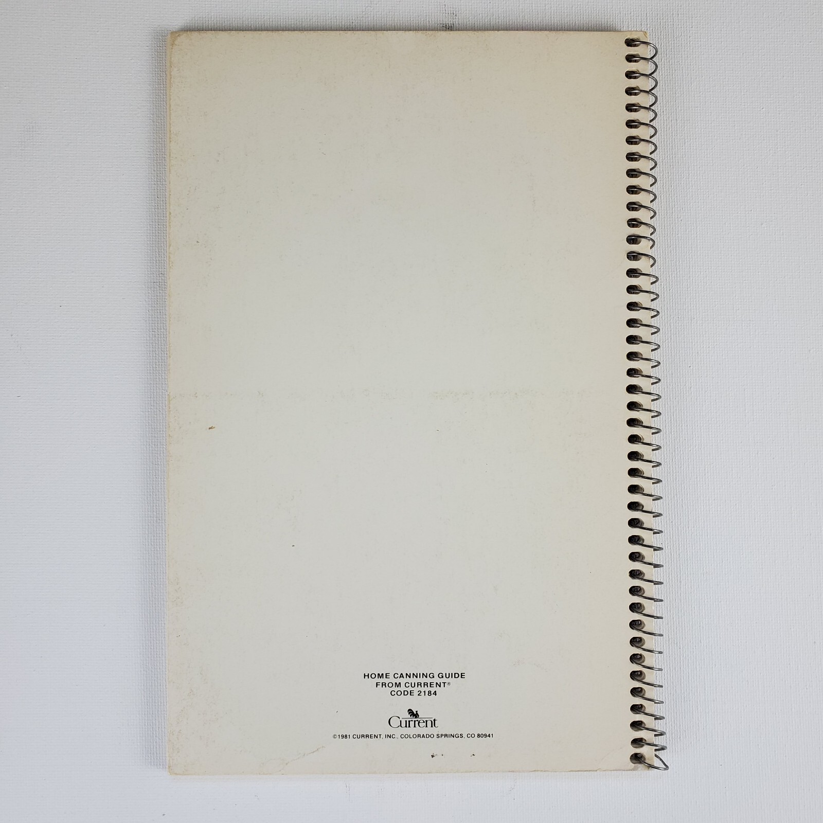 Miriam B Loo’s Home Canning Guide 1981 fruits, vegetables, jams, relish etc