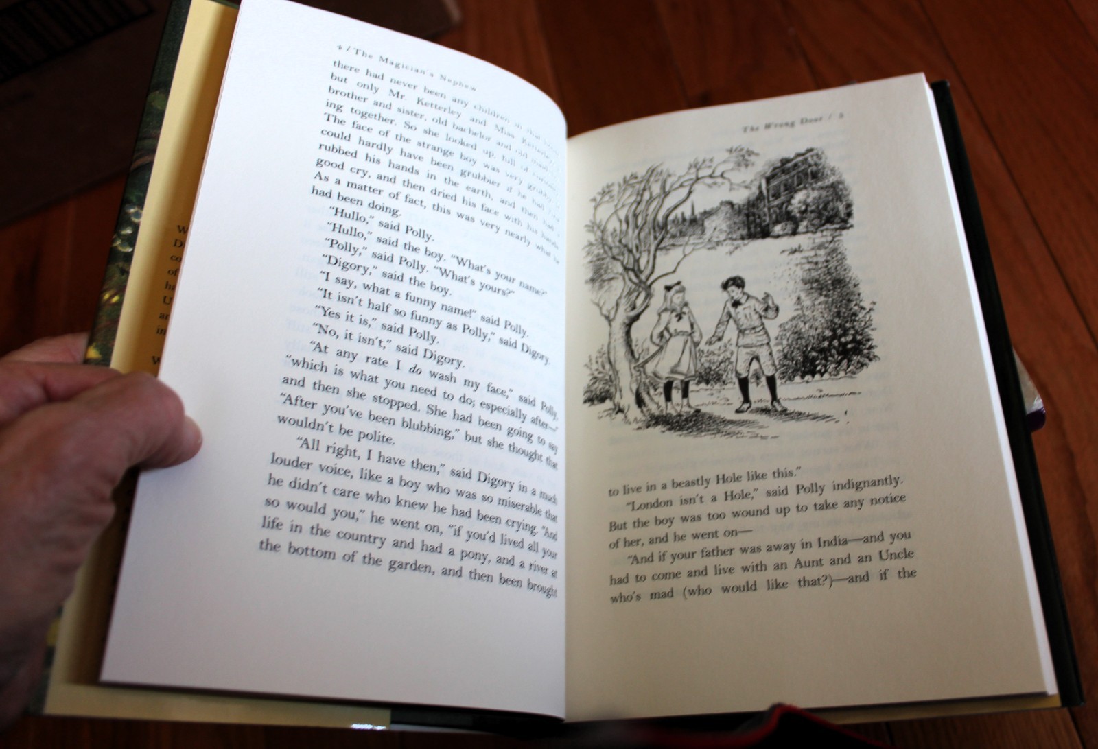 Chronicles of Narnia Hardcover Set by C S Lewis c1979 LARGE size Very nice!