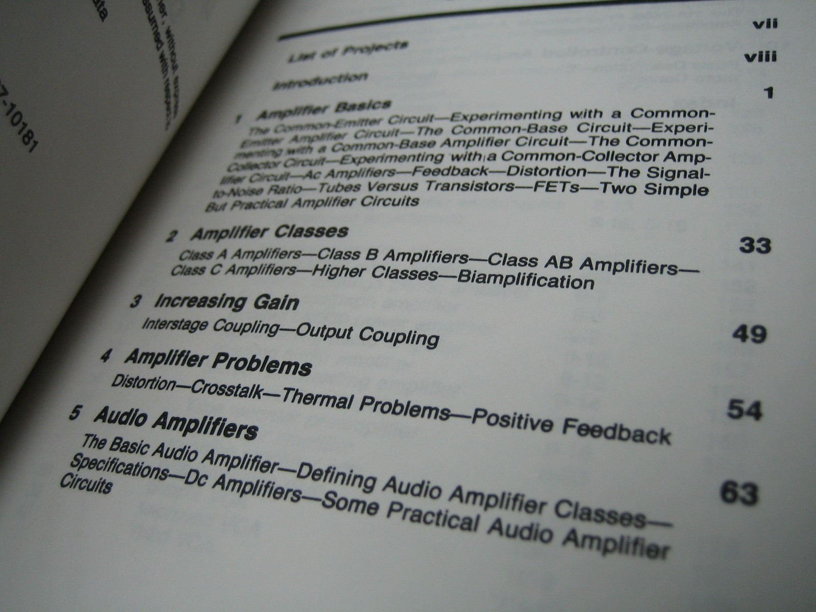 Amplifiers SIMPLIFIED with 40 PROJECTS by Delton T. Horn First Edition Circuits