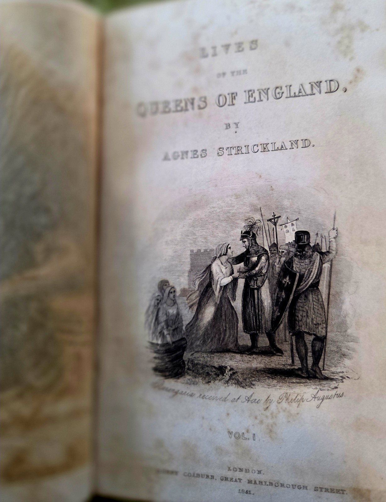 Rare 1854, 8 Bk set, Lives of the Queens of England, Agnes Strickland, Ship Free