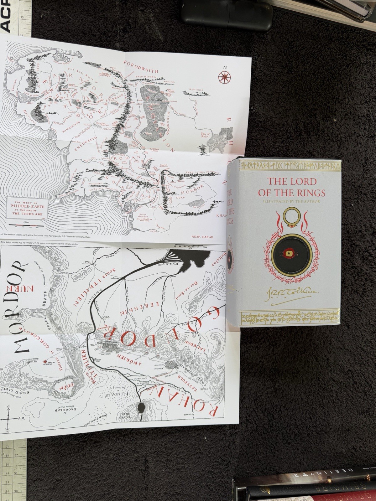 The Lord Of The Rings: Illustrated By The Author J. R. R. Tolkien Hardcover