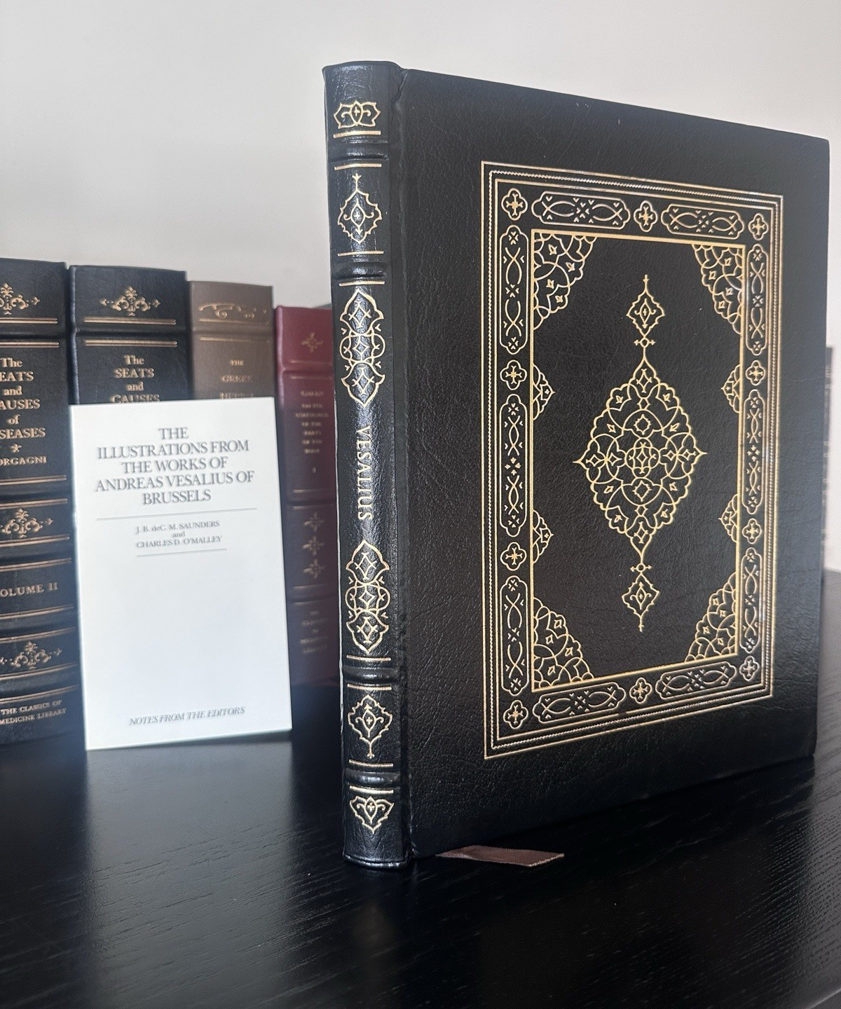 Illustrations from Works of Vesalius Classics Medicine Library HB LEATHER book