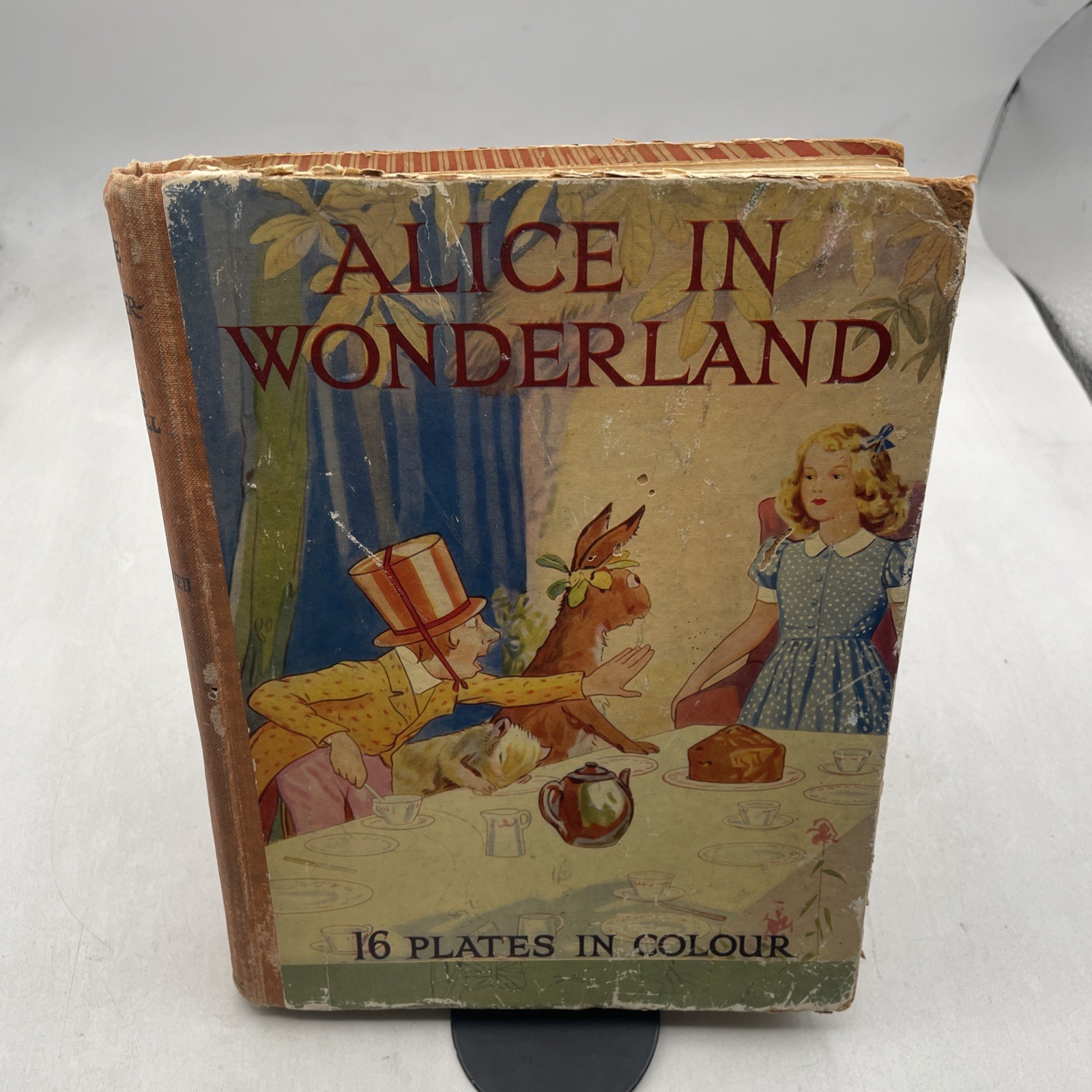 Antique Alice in Wonderland, 16 color plates, Sunshine Series, c. 1925