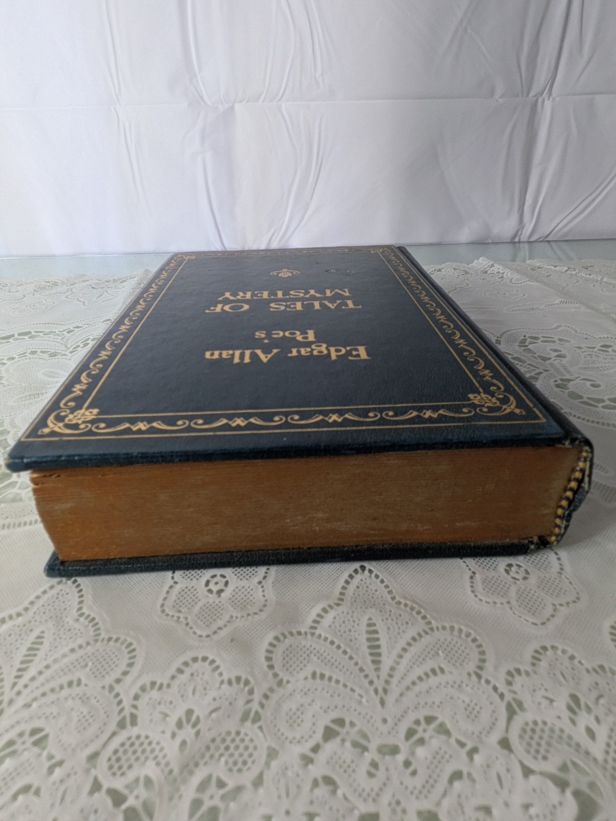 Edgar Allan Poe’s Tales Of Mystery HC 1976 Longeiver Press Secaucus, N.J. Gothic