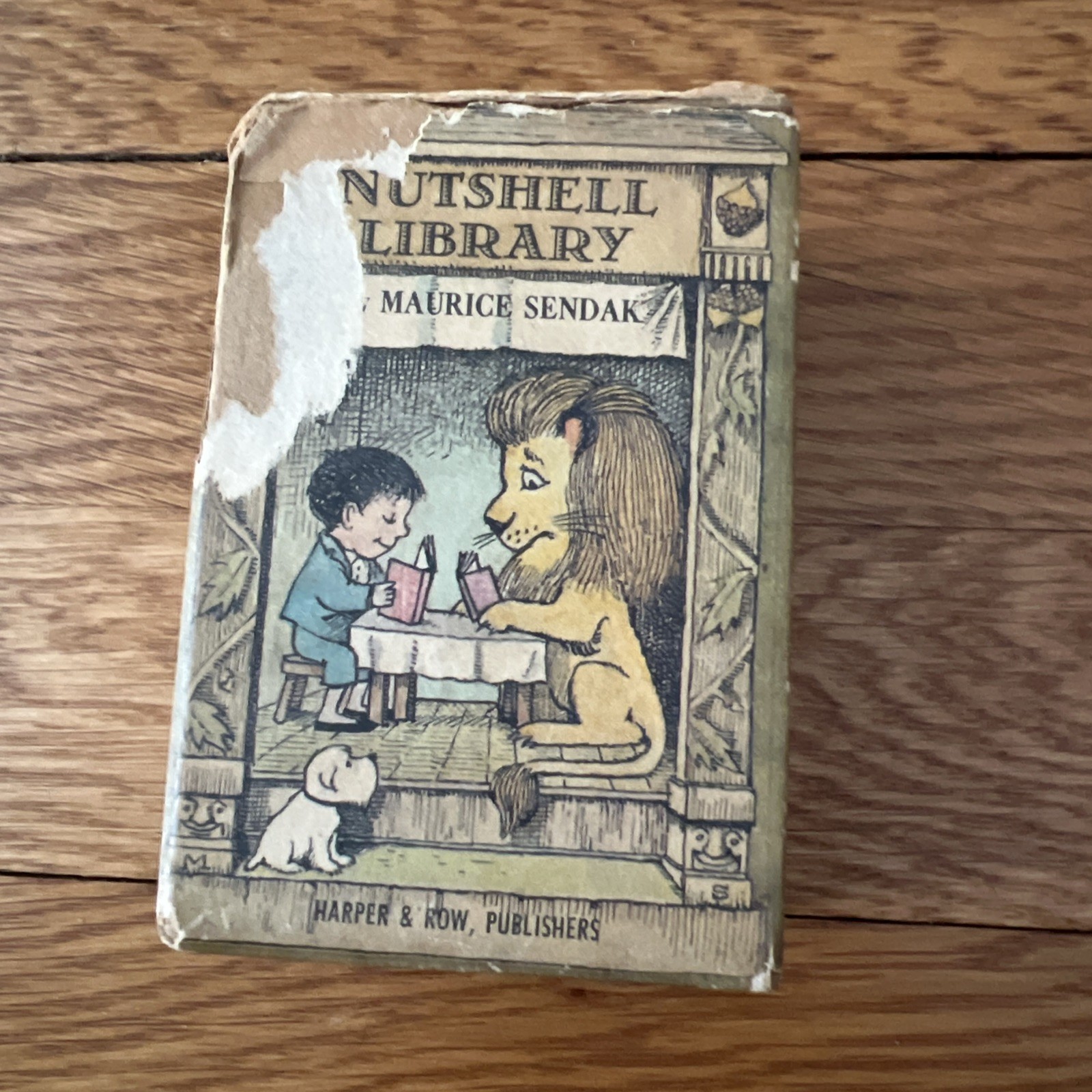 Nutshell Library by Maurice Sendak 4 Mini Hardcover Books Boxed Set 1962 Harper