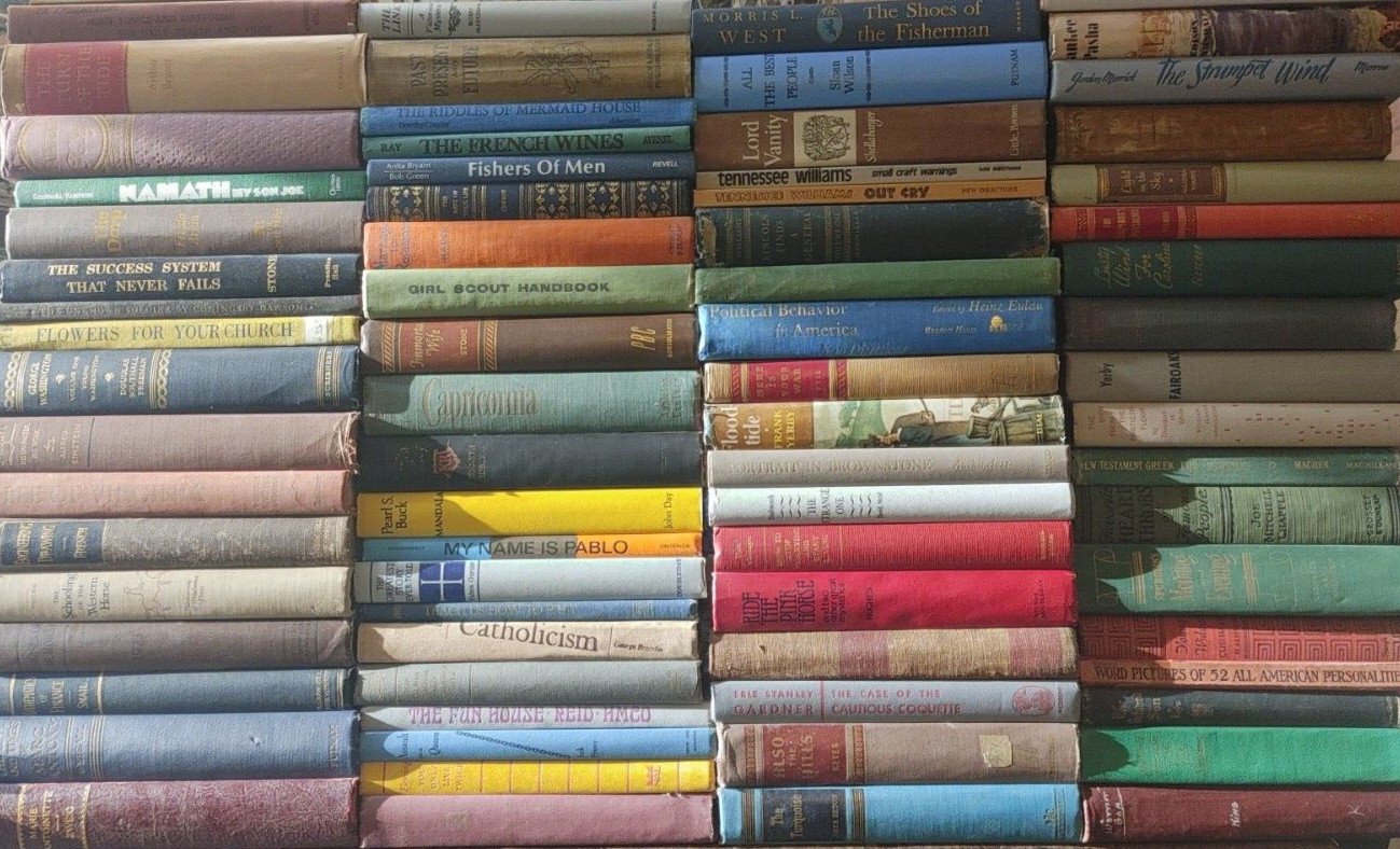 RANDOM Mix Lot of 50 ANTIQUE VINTAGE OLD HARDCOVER Books Bundle DECOR Library